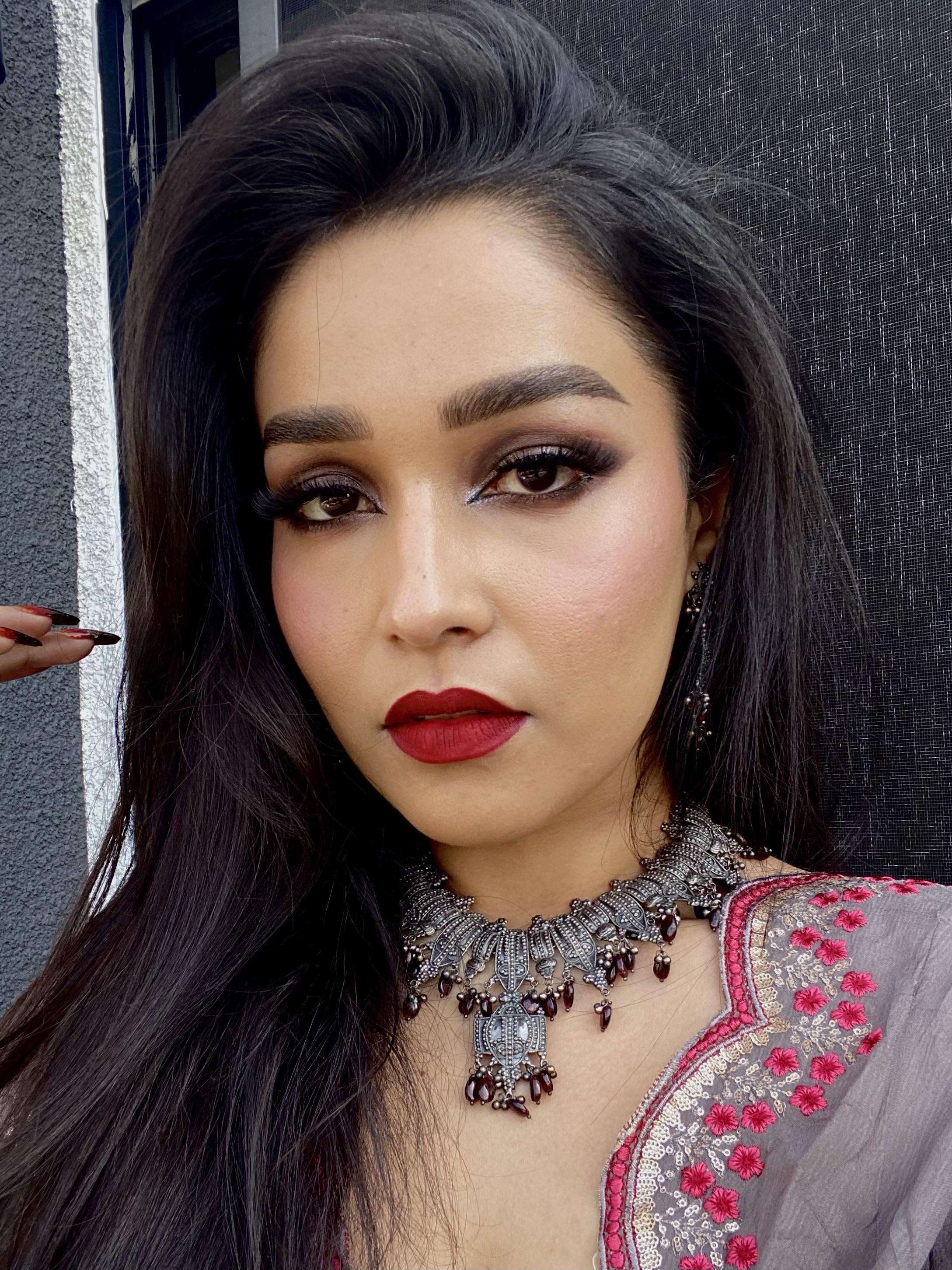 Cool Grey Smokey Eye & Red Lip w/ Full Coverage for Acne Scars r