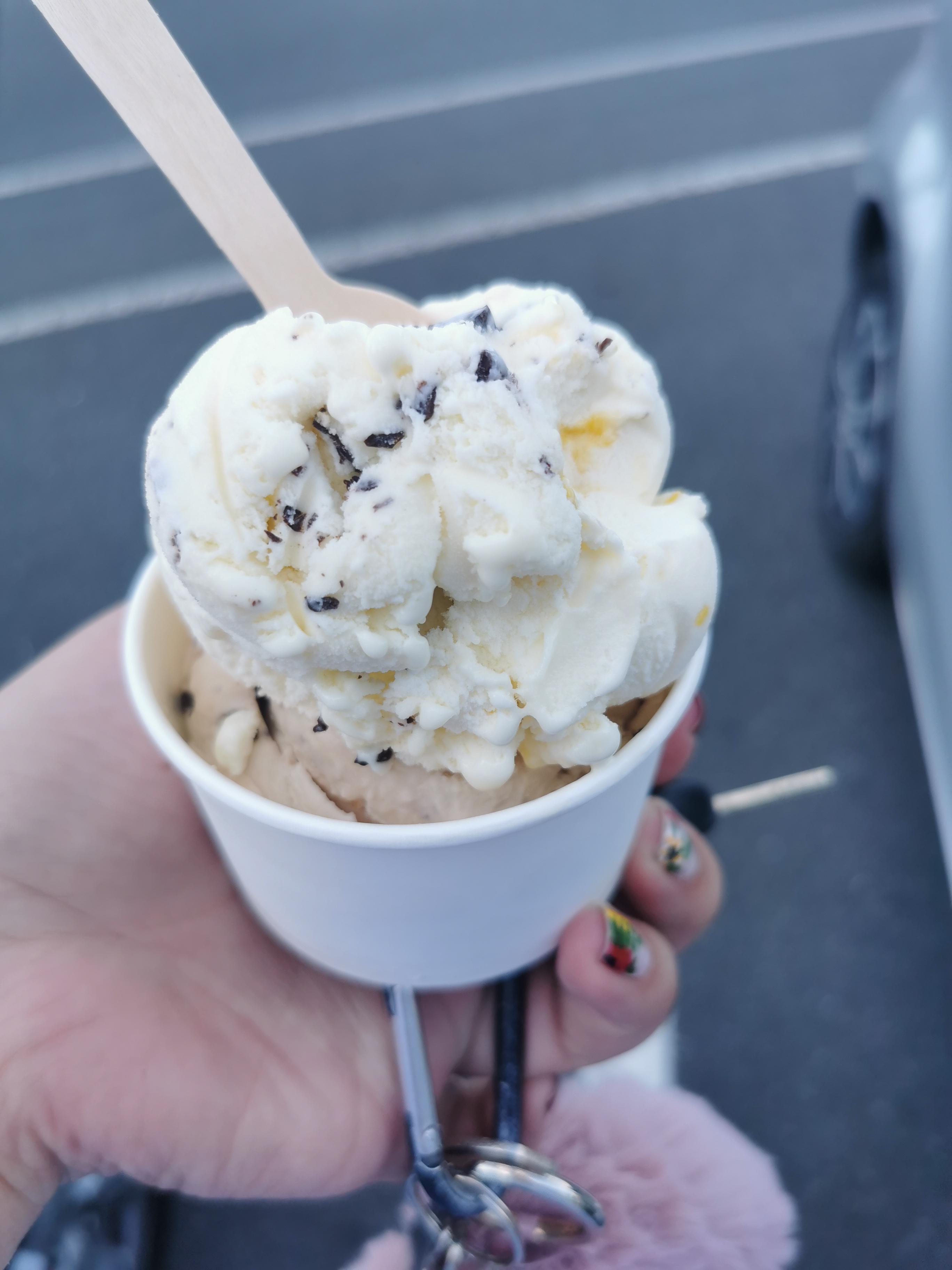 Mount Maunganui, NZ strikes again with their pineapple lump ice cream