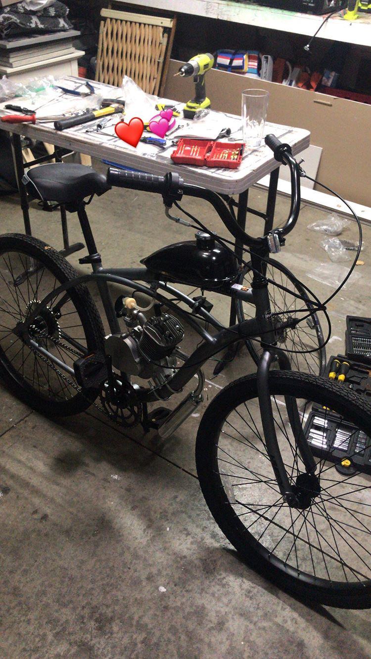 My first motorized bike build! Note that i don't have a chain on