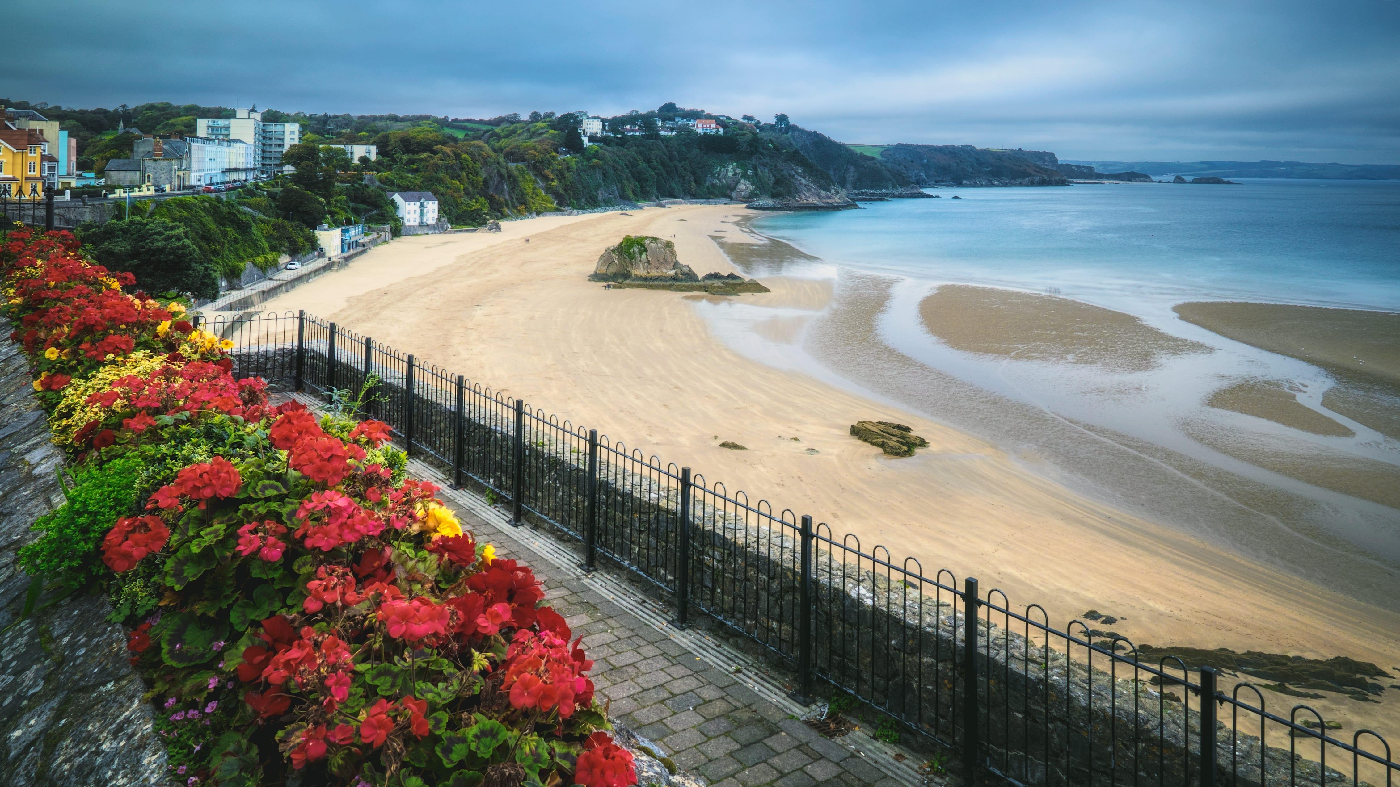 Looking towards Tenby's North Beach as the sun went down Tenby