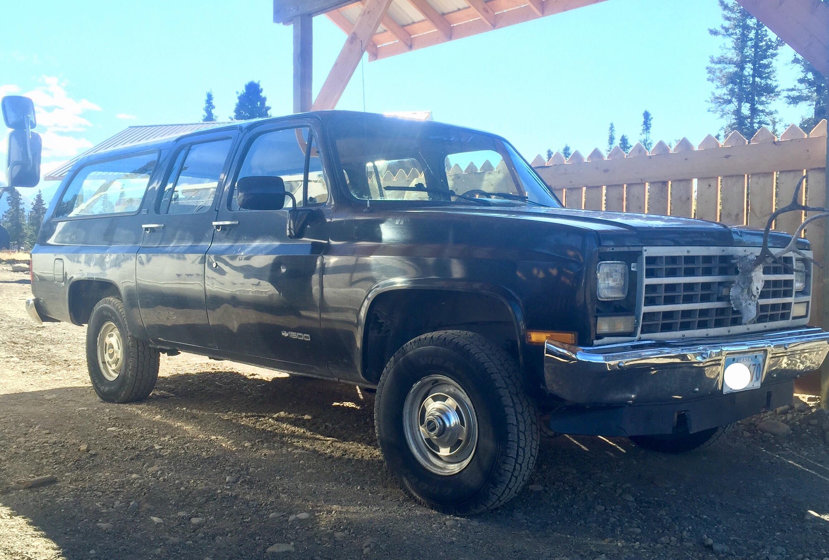 My 91' suburban. : r/carporn