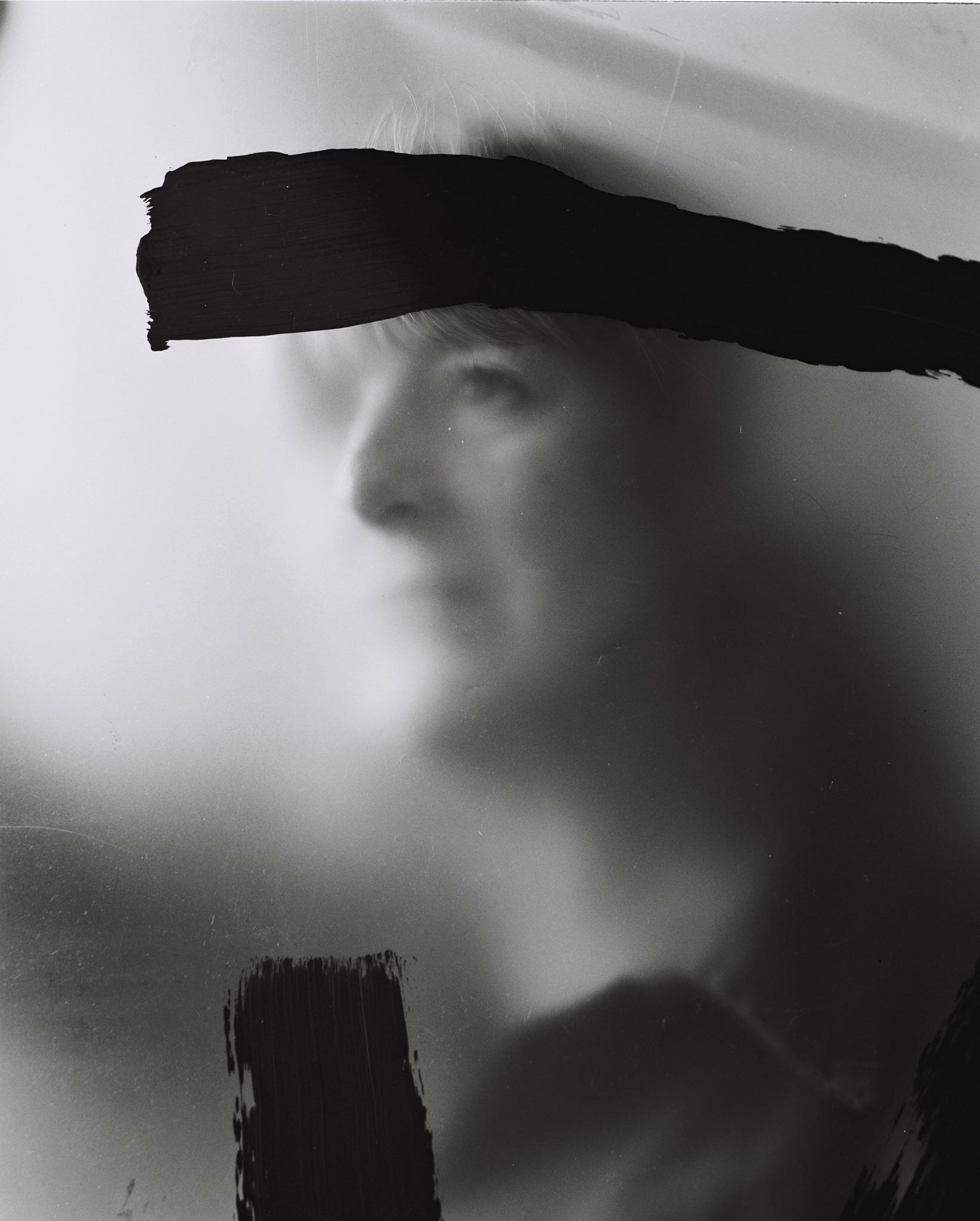 Portrait of a print designer. Ilford XP2, Mamiya RB67, k/l 90mm F3.5