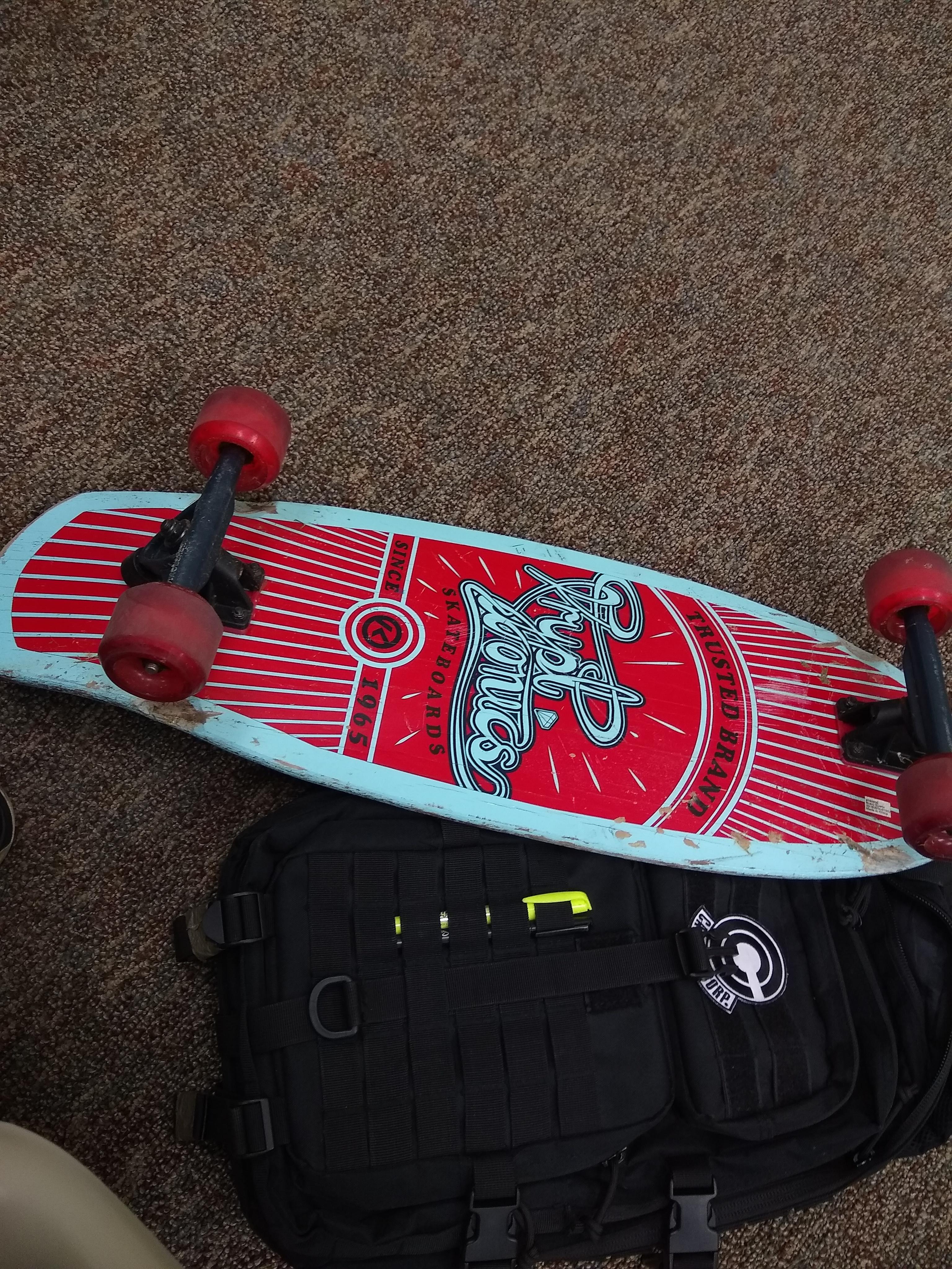 Bought my first longboard for 15 at a thrift shop! r/longboarding