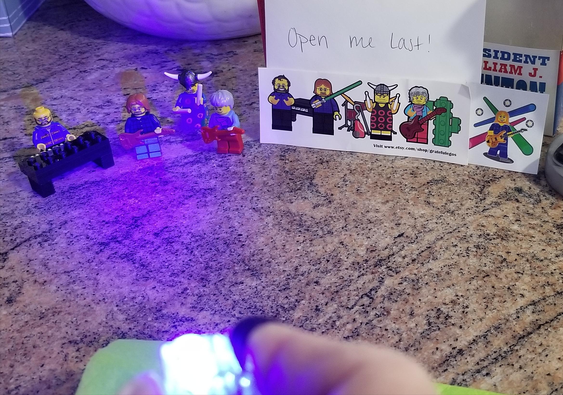 My Reddit Vinyl Toy Exchnge Secret Santa Delivered! r/phish