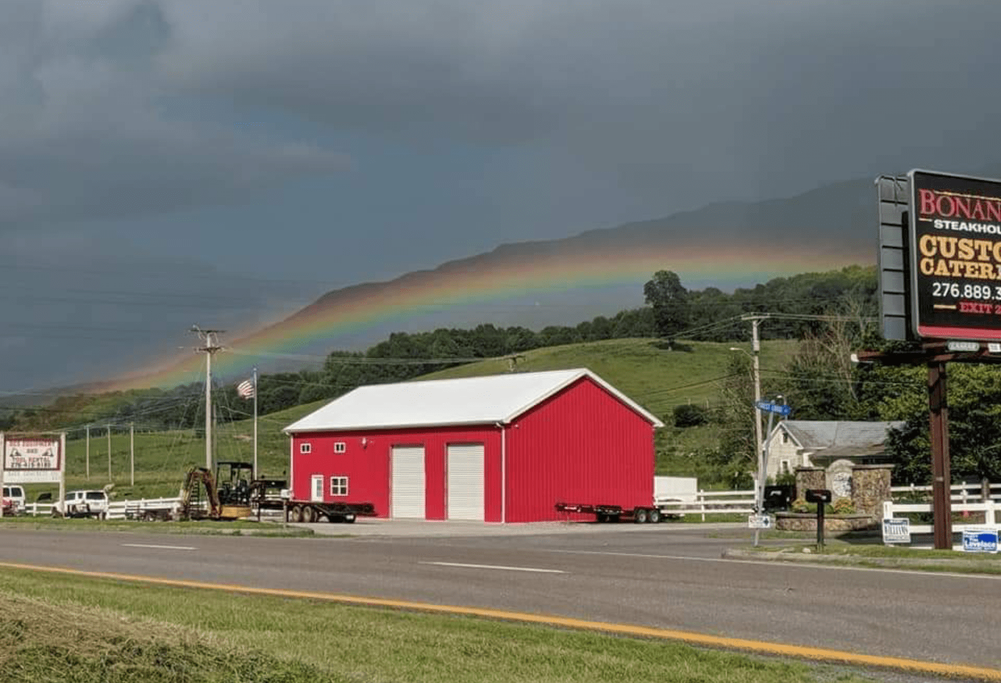 This rainbow in Lebanon, Virginia. r/mildlyinteresting