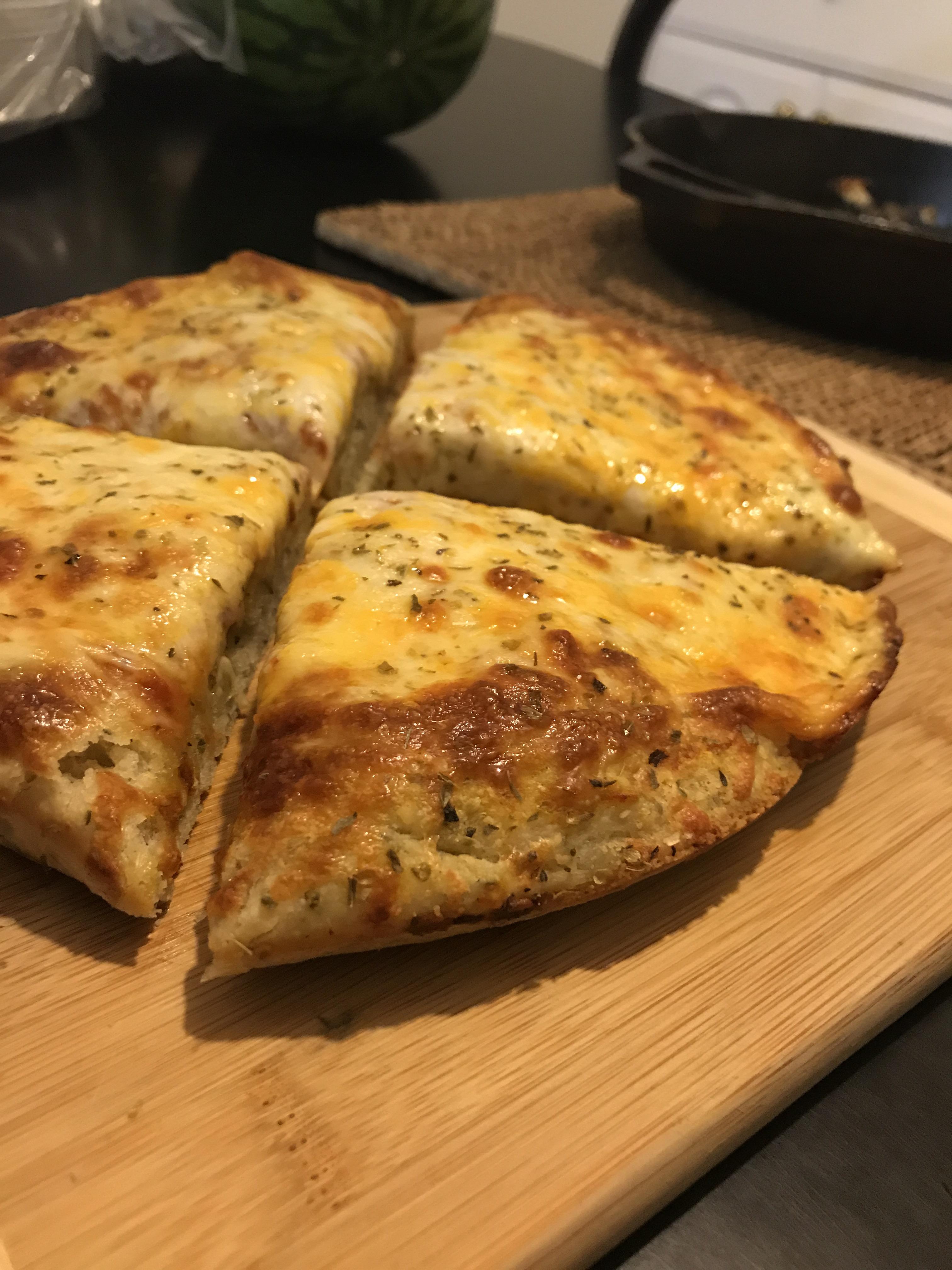 [HOMEMADE] Cast Iron Skillet Deep Dish Cheese Pizza r/food