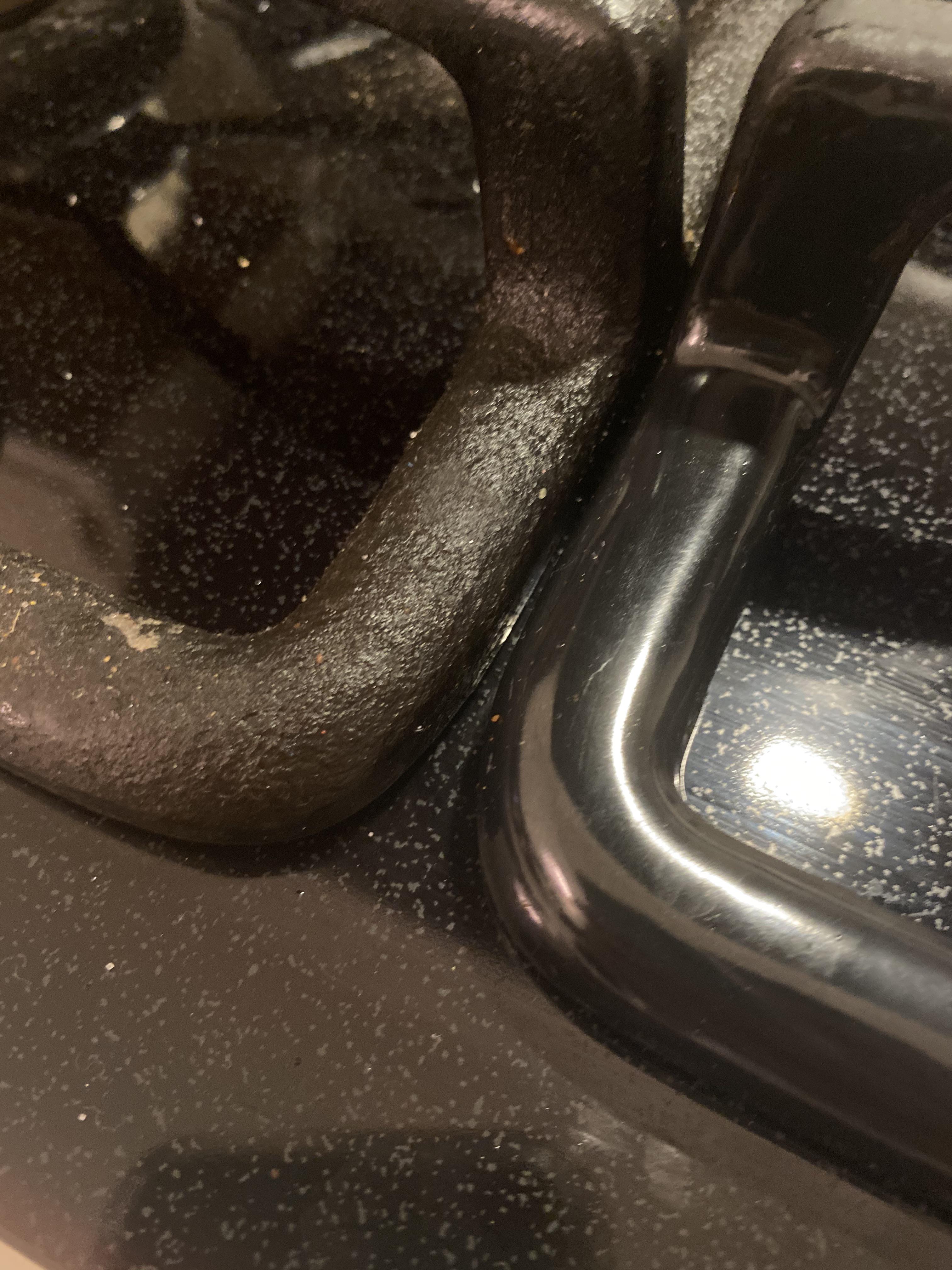 Cleaned 5+ years of grime off of our stove burner grate r/oddlysatisfying