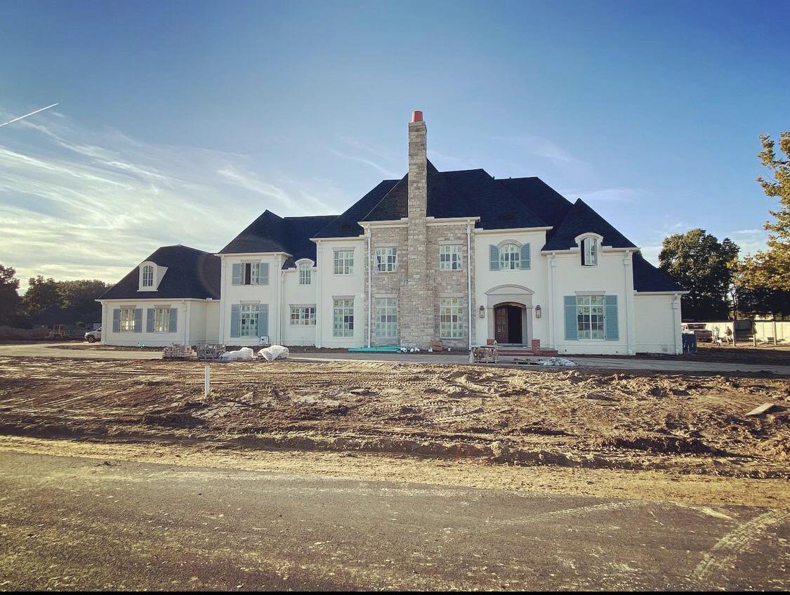 Showcase home at the 2021 Vesta Home Show in Memphis, TN. Thoughts? r/McMansionHell