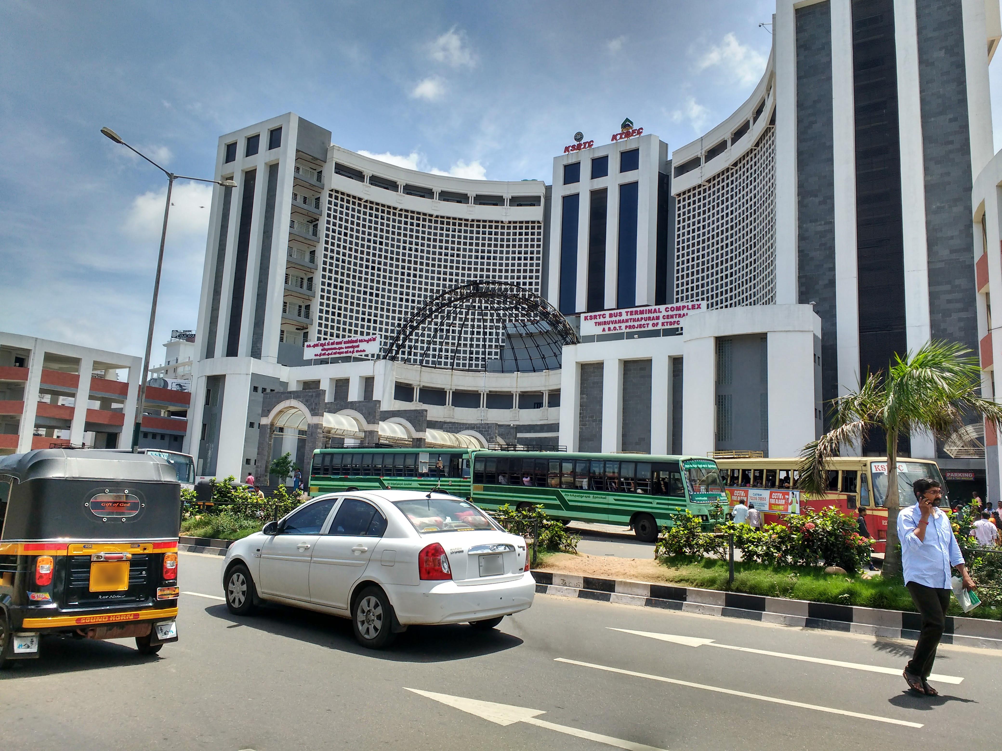 KSRTC Bus station, Thampanoor, Thiruvananthapuram [OC] r/keralapics