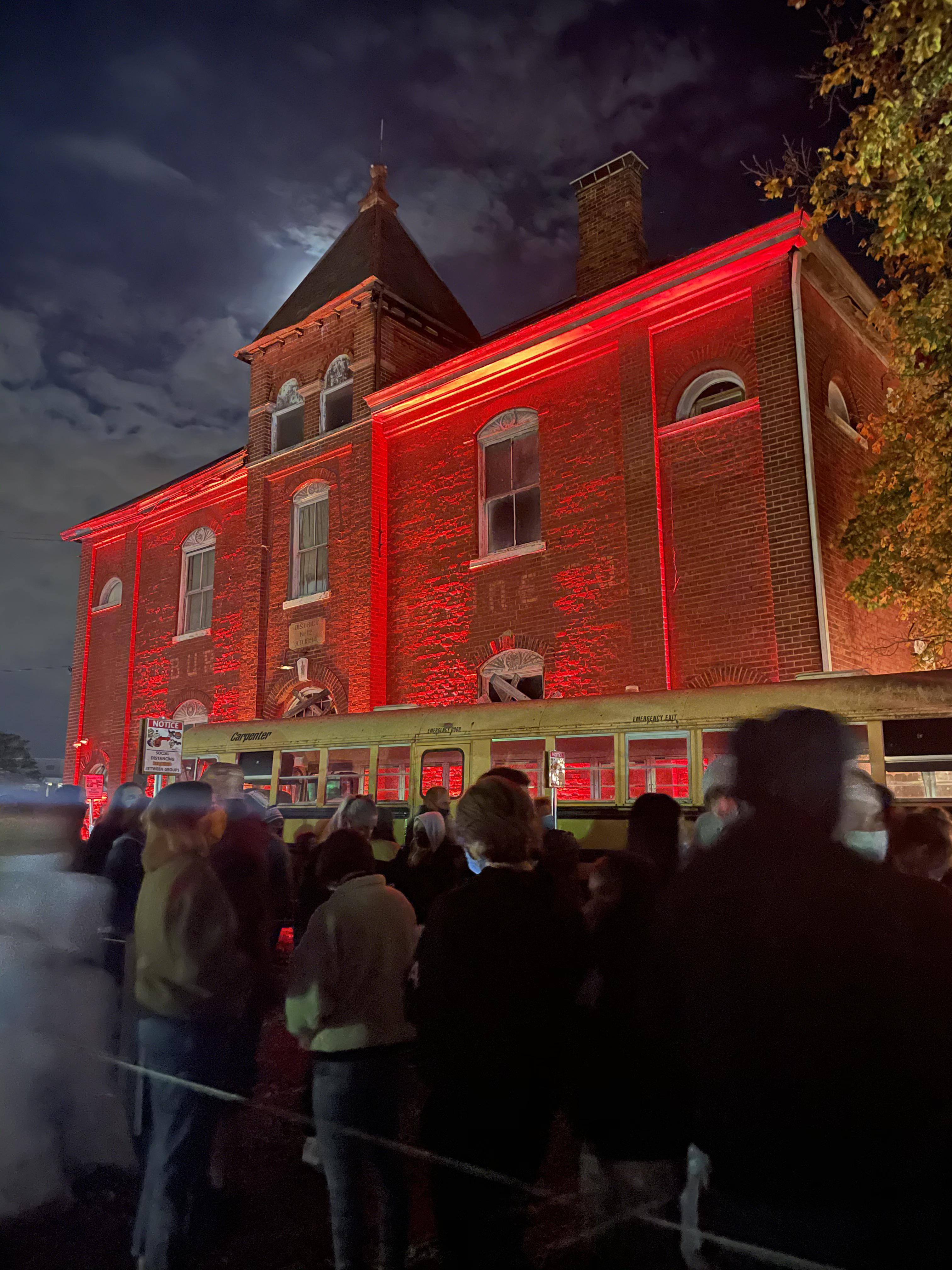 Dent school house in Cincinnati, OH r/iPhoneography