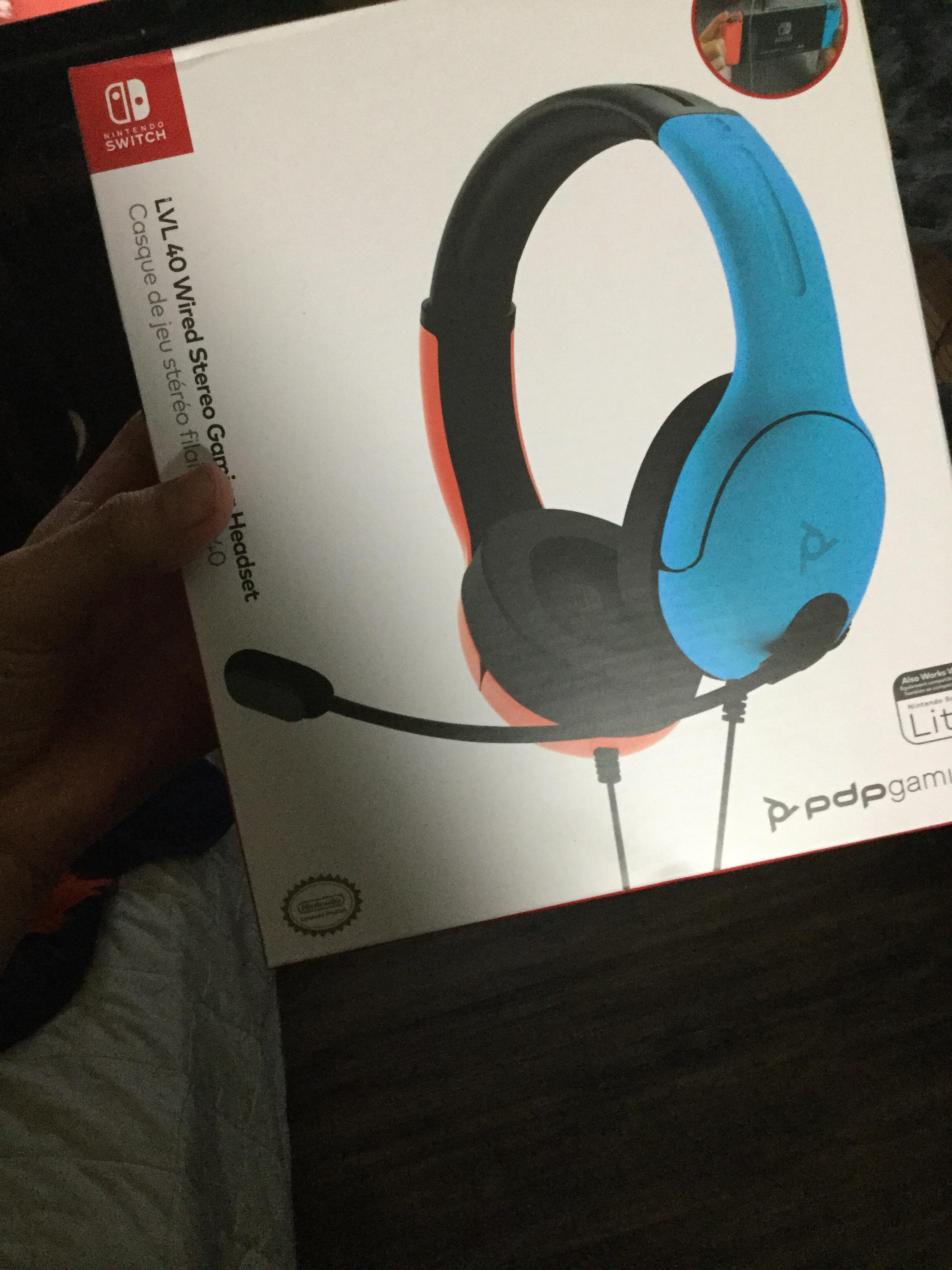 Good head set for any switch players. FortNiteMobile