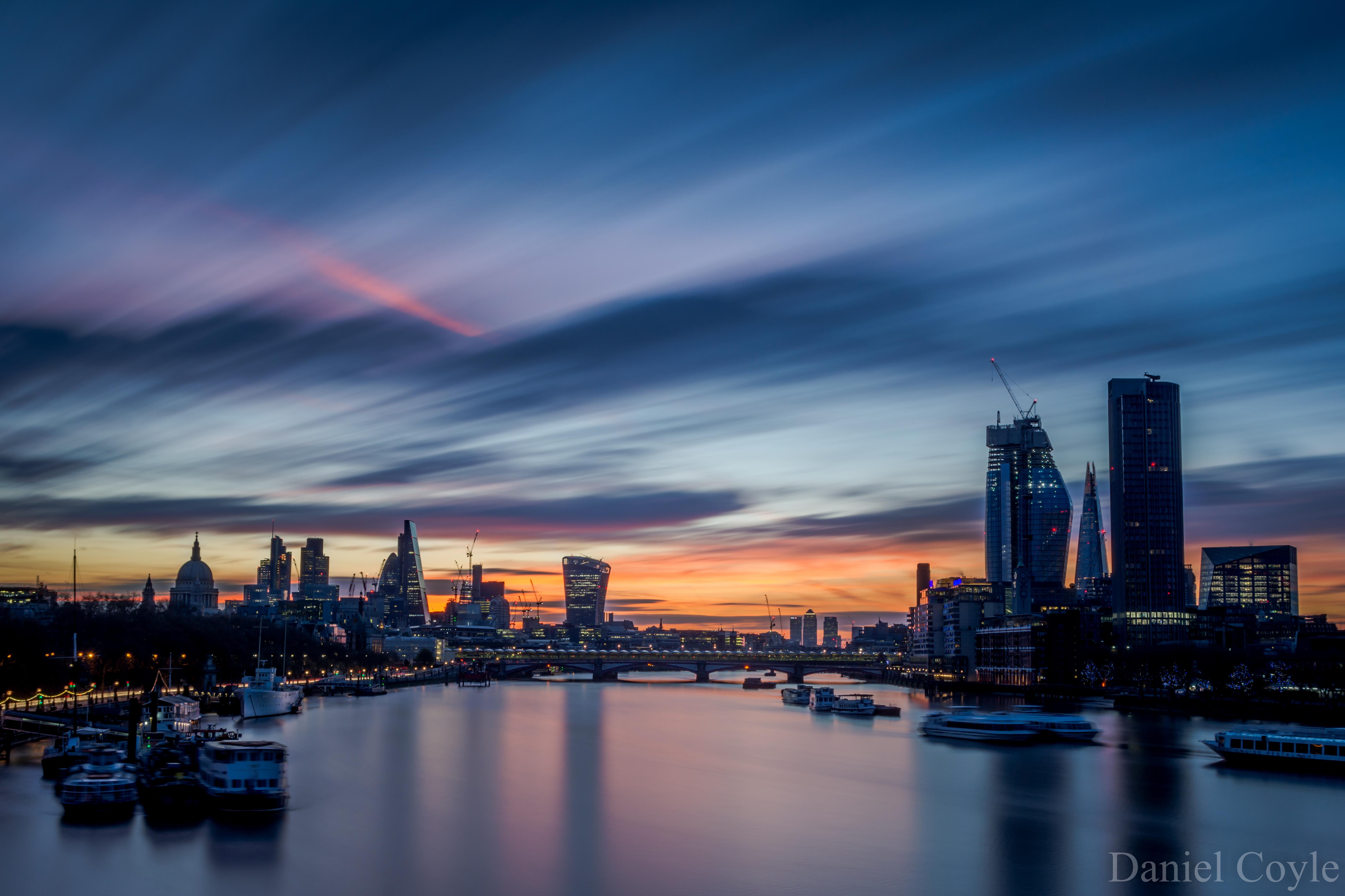 ITAP of sunrise over London itookapicture