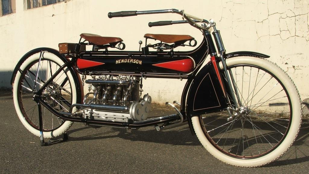 A 1912 Henderson Motorcycle. xpost /r/pics r/motorcycles