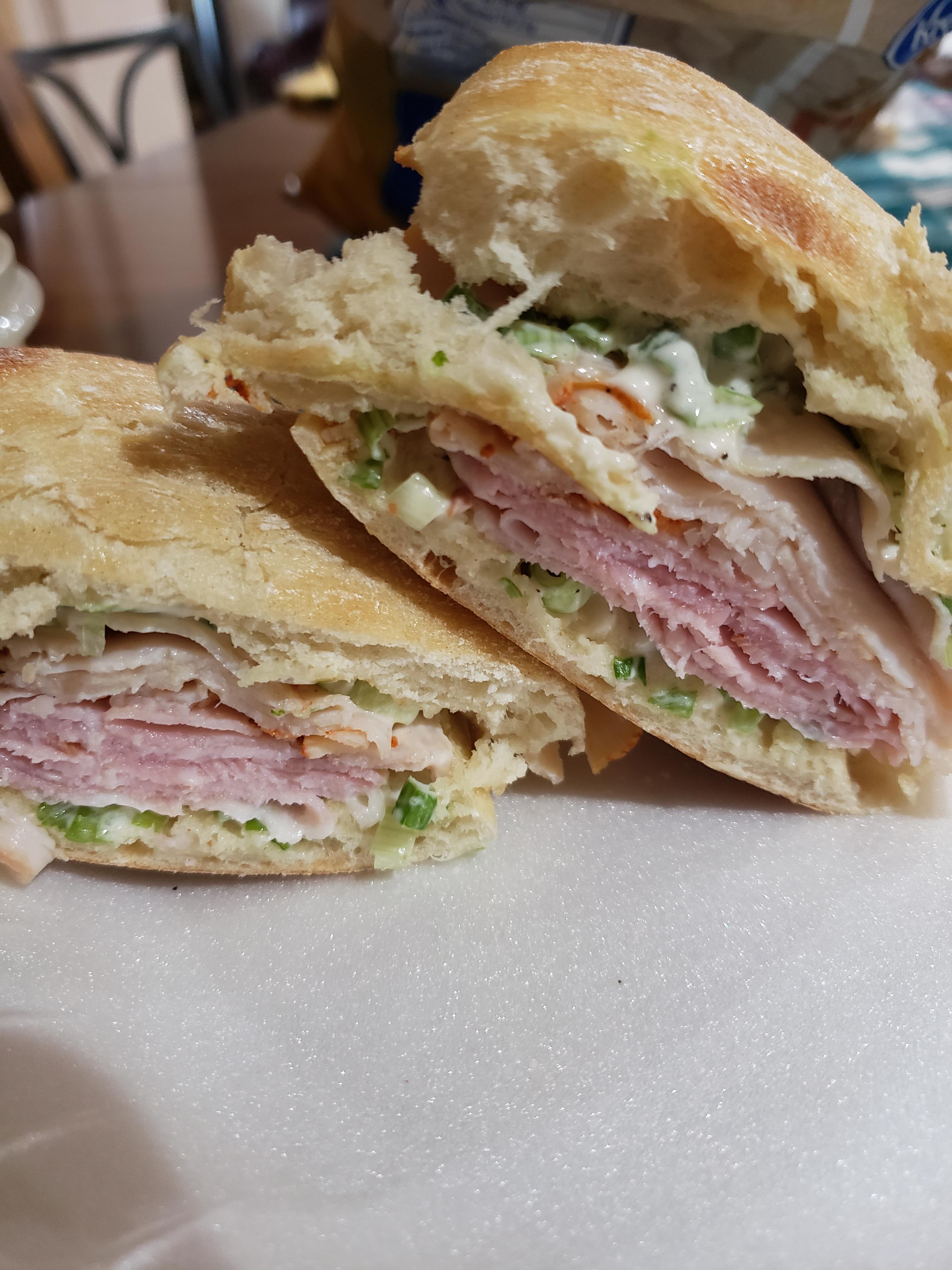 5 whole green onions mixed with mayo and garlic is the best sandwich