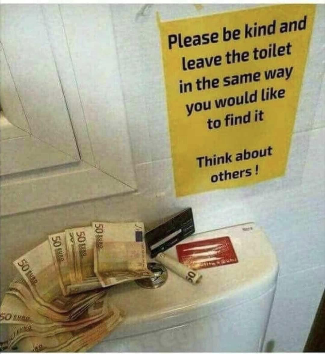 Blursed_Toilet r/blursedimages