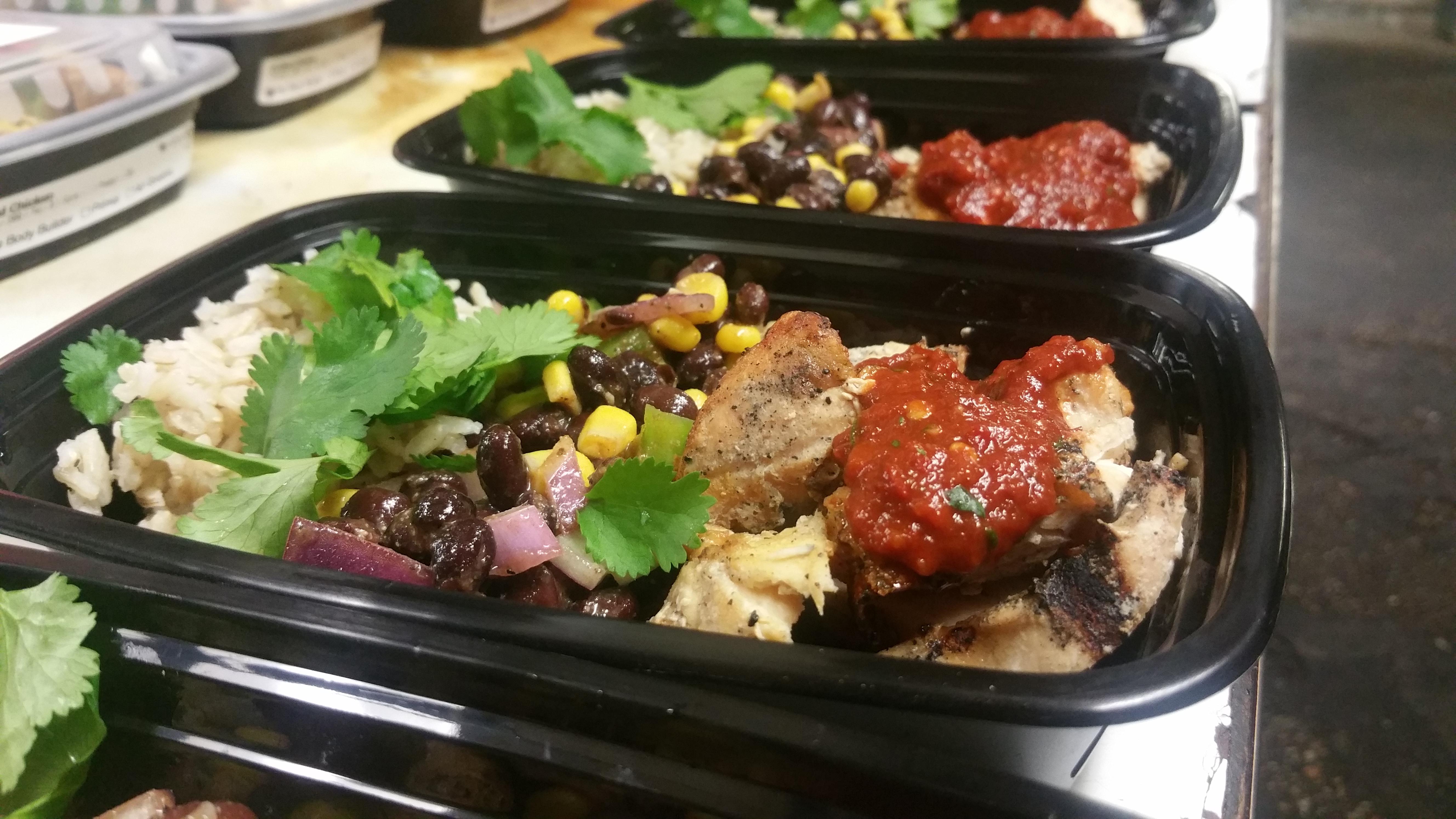 [Homemade]Chipotle Chicken Bowl. made for my small meal prep business