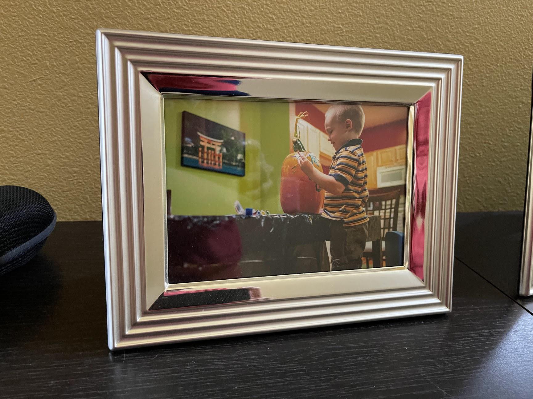 Silver 5x7 Picture Frame Originally from Hobby Lobby Says Green