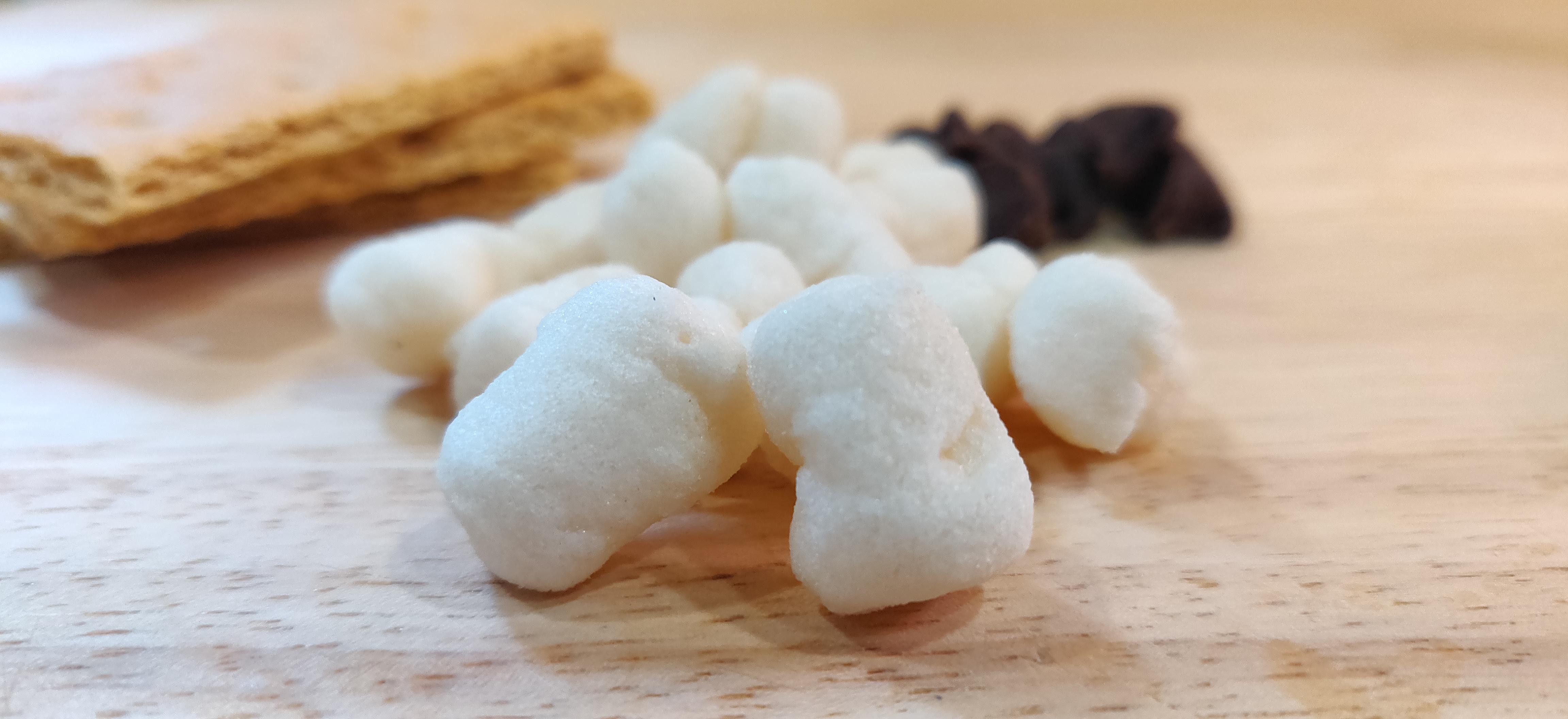 Homemade Vegan Marshmallows r/vegansnacks