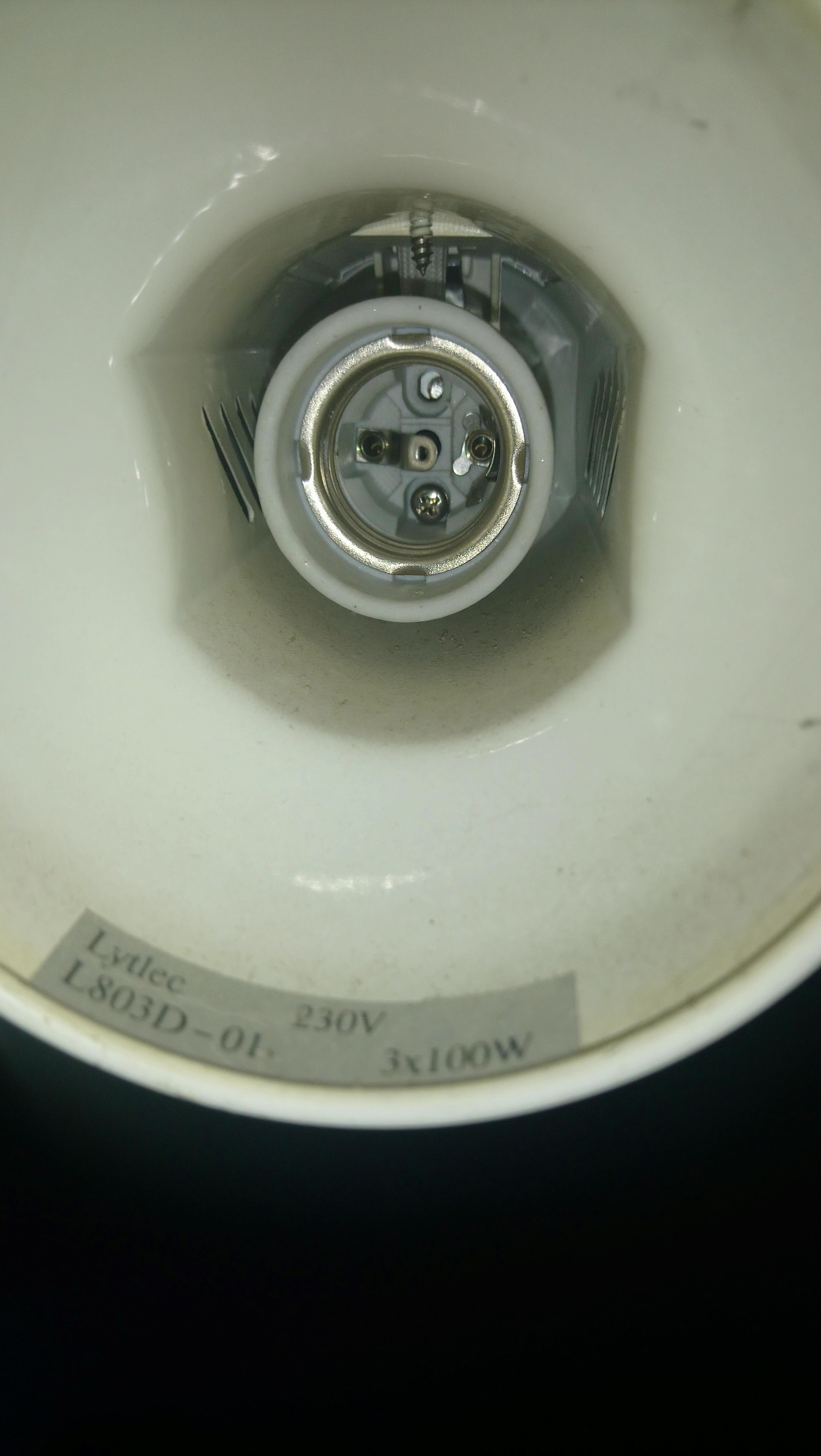 Help what bulb does this take? r/Lighting