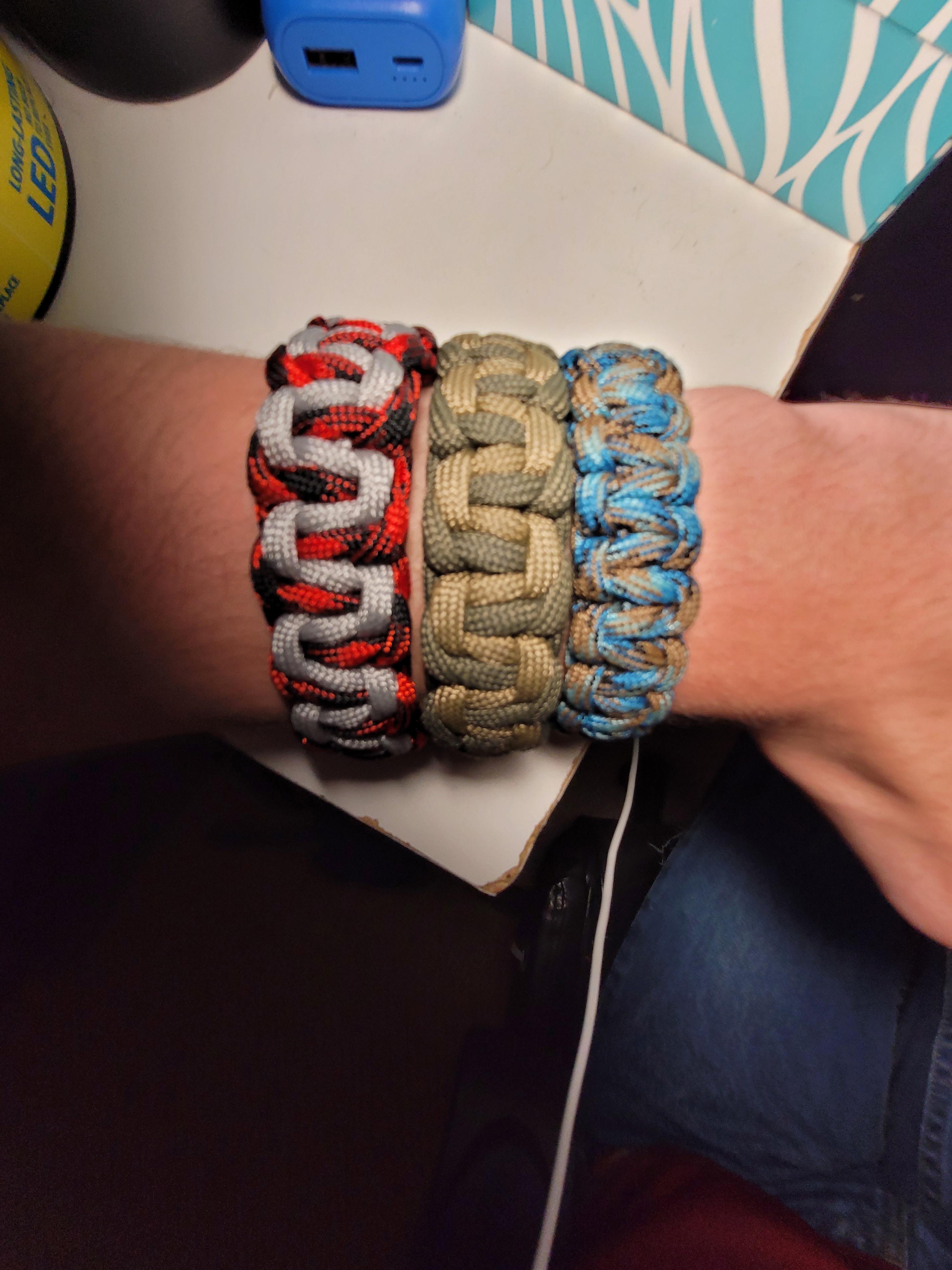 My daily wear r/paracord