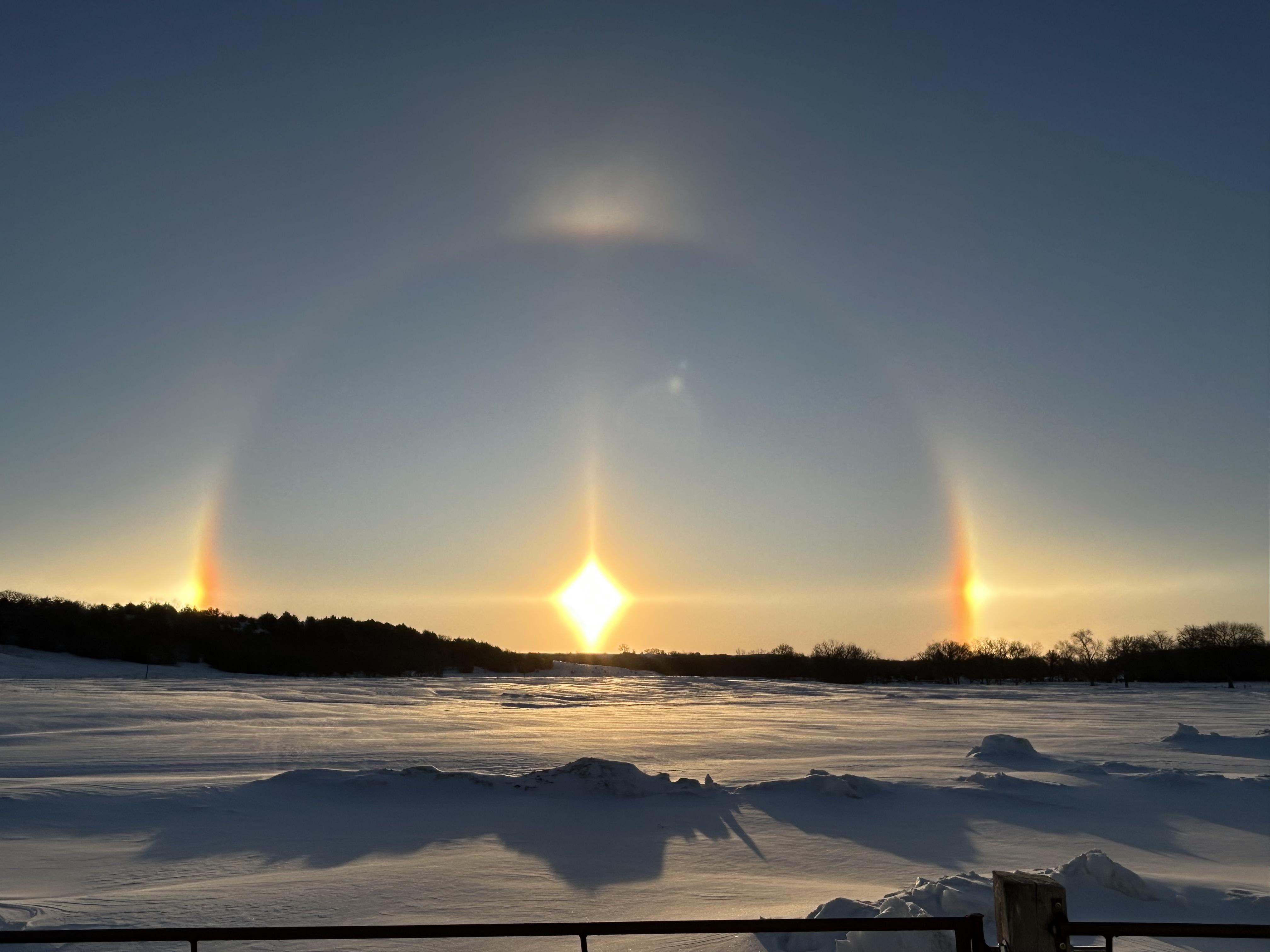 Sun dog. Nebraska r/atoptics