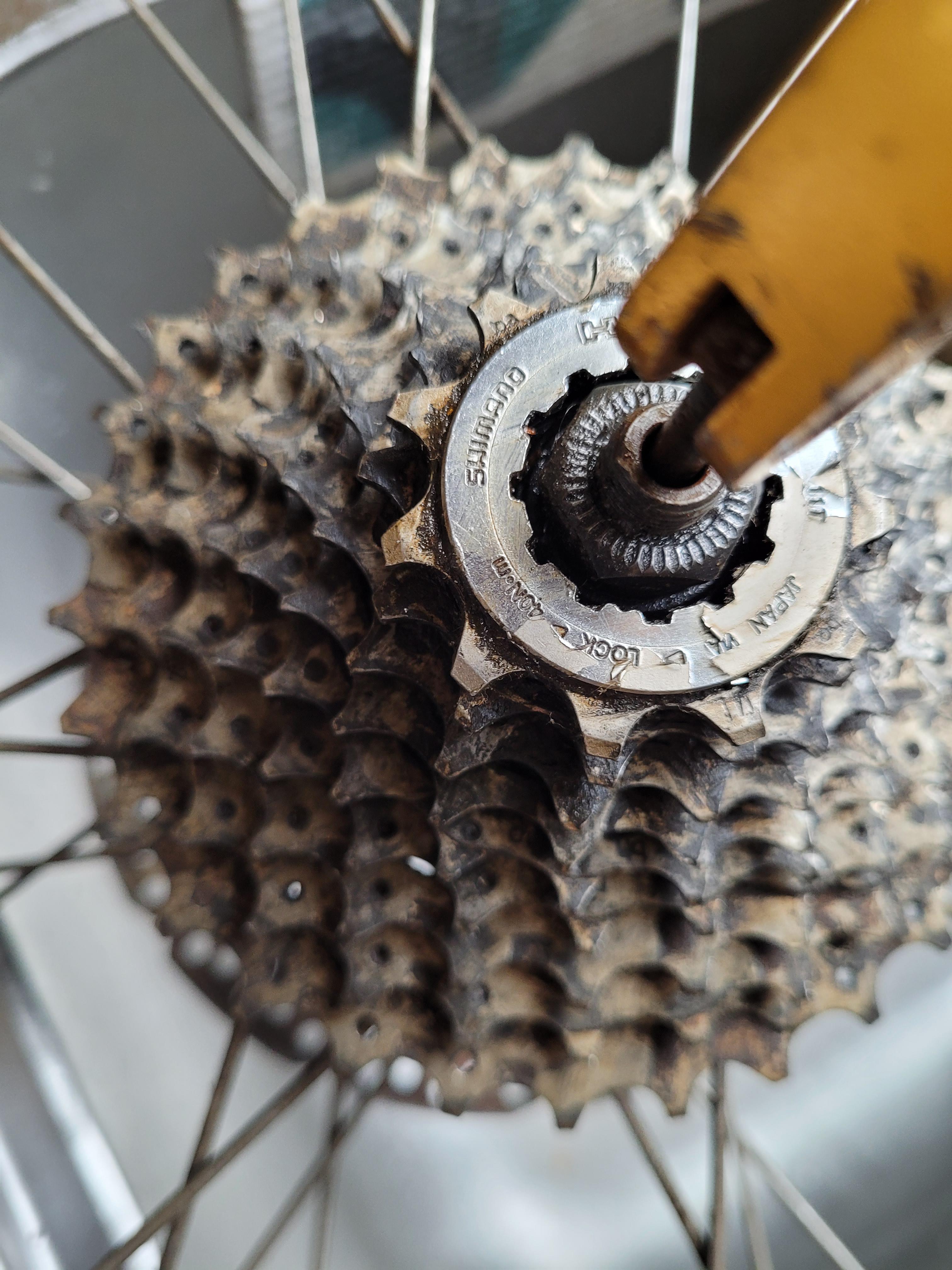 Chain keeps slipping when pedal hard, could this be the issue? r