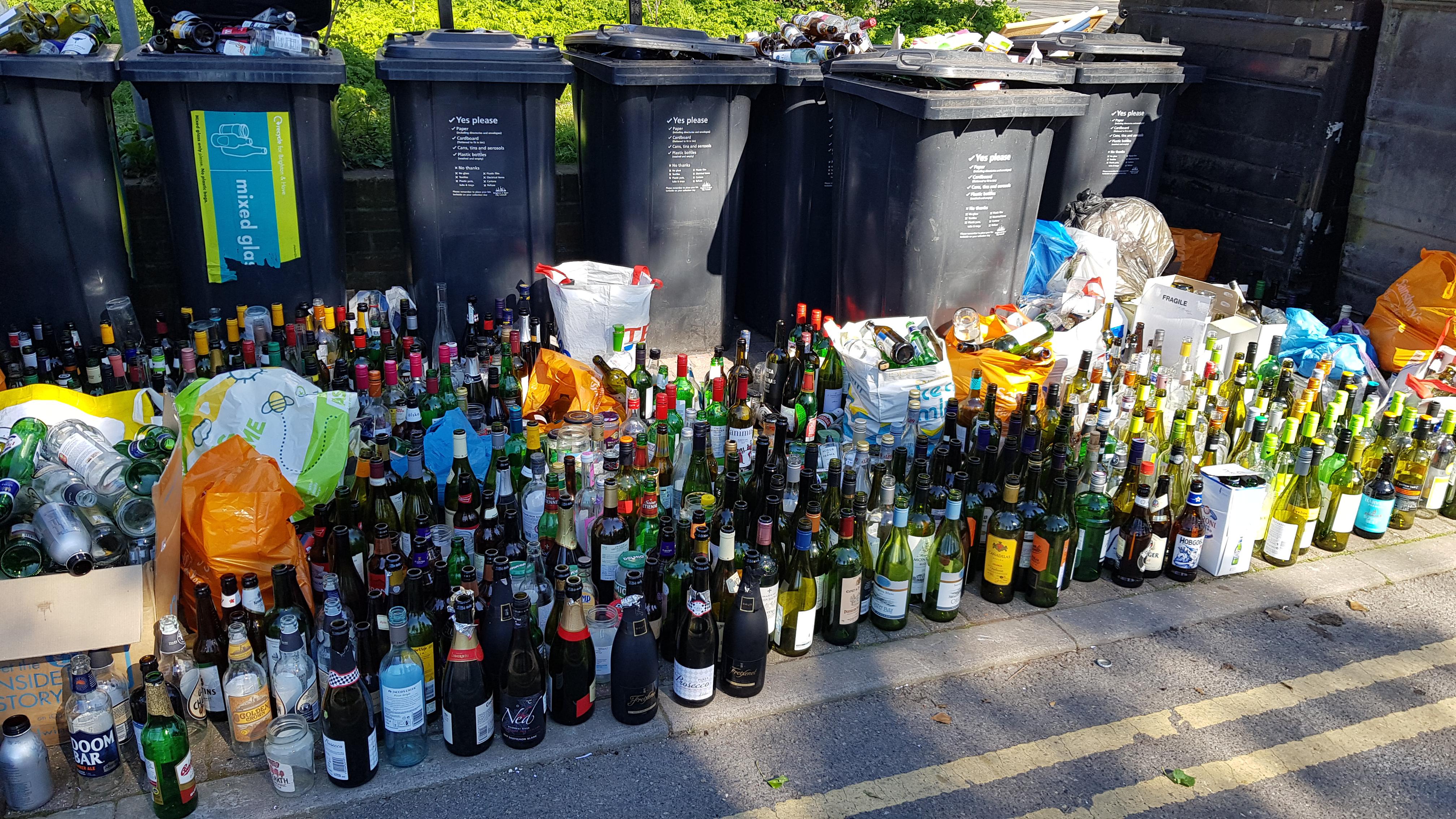 The state of recycling at Preston Park r/brighton