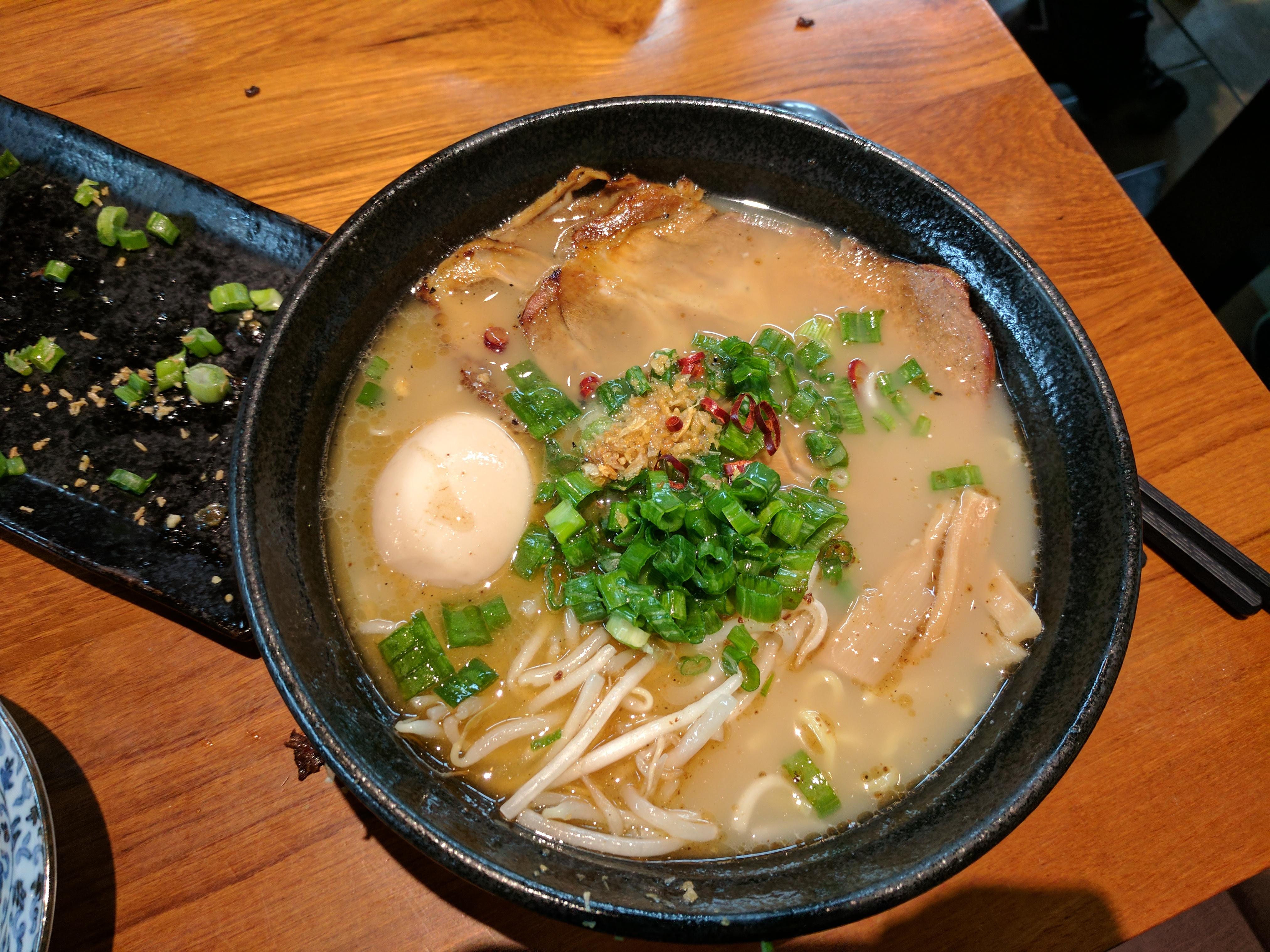 Tonkotsu Shoyu ramen from Kikuzi in Beaverton, Oregon r/ramen