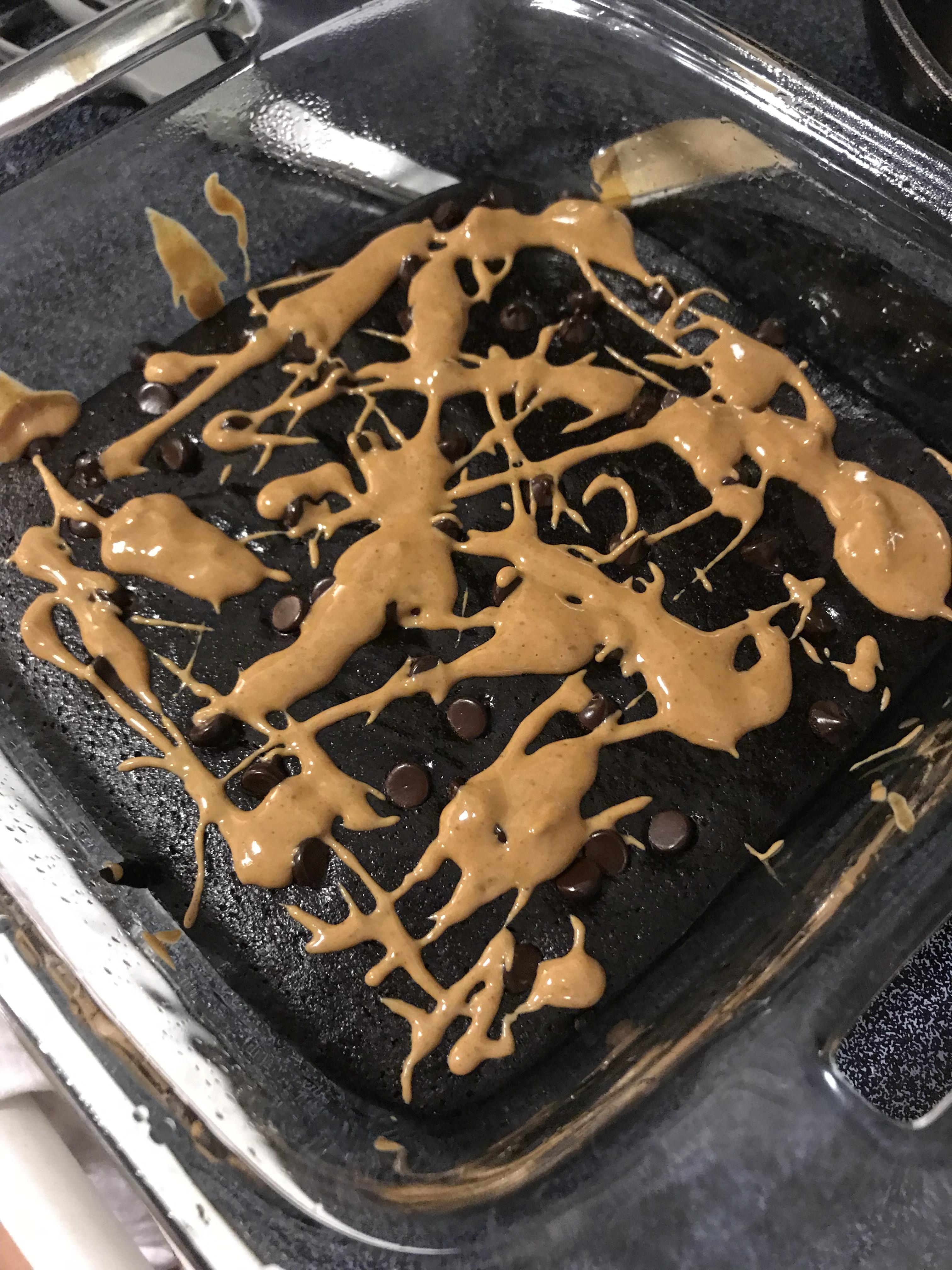 Keto Brownies with Peanut Butter Drizzle r/ketorecipes