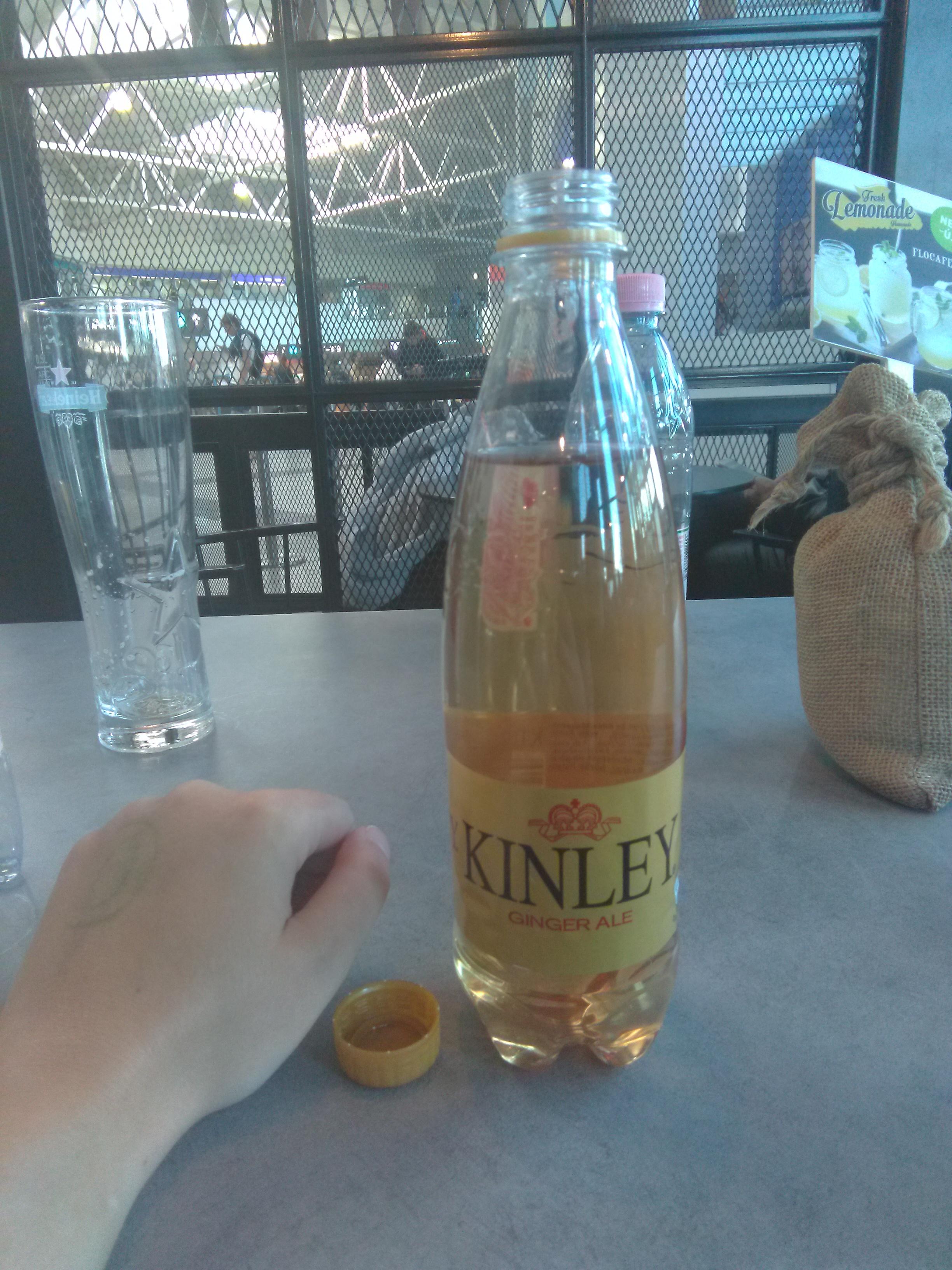 Kinley Ginger Ale r/Soda