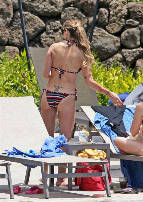 NO ONLYFANS CONTENT - Reddit will ban the subreddit and any user