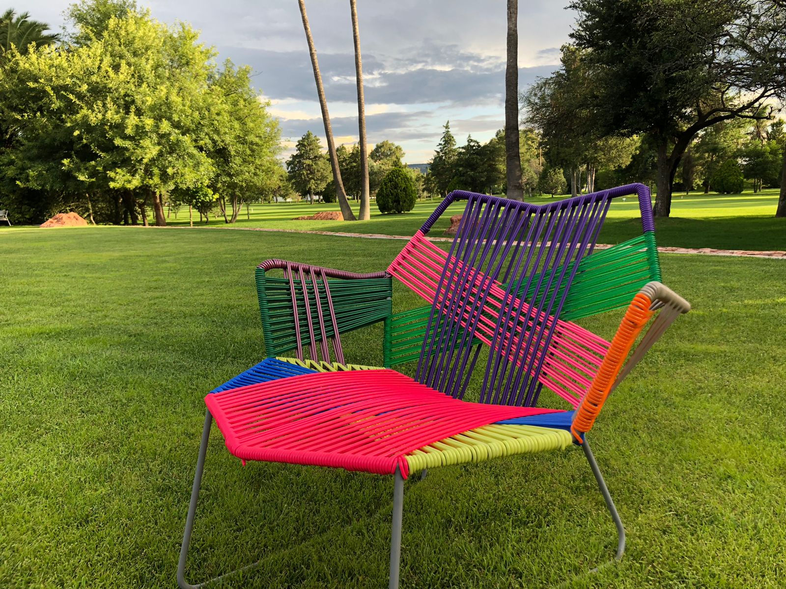 Penguinz0 chair chairs