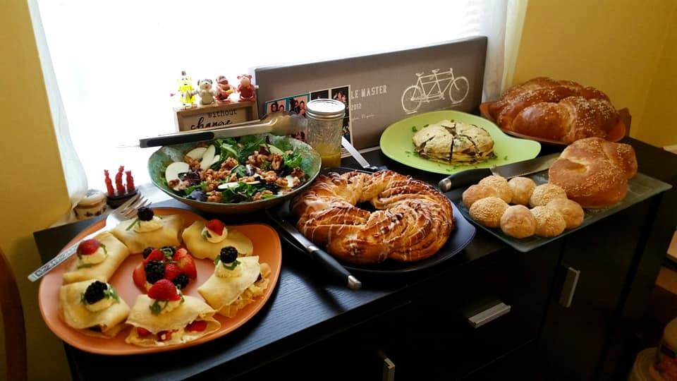 [Homemade] Breakfast buffet of sweet and savory crepes, breads, and