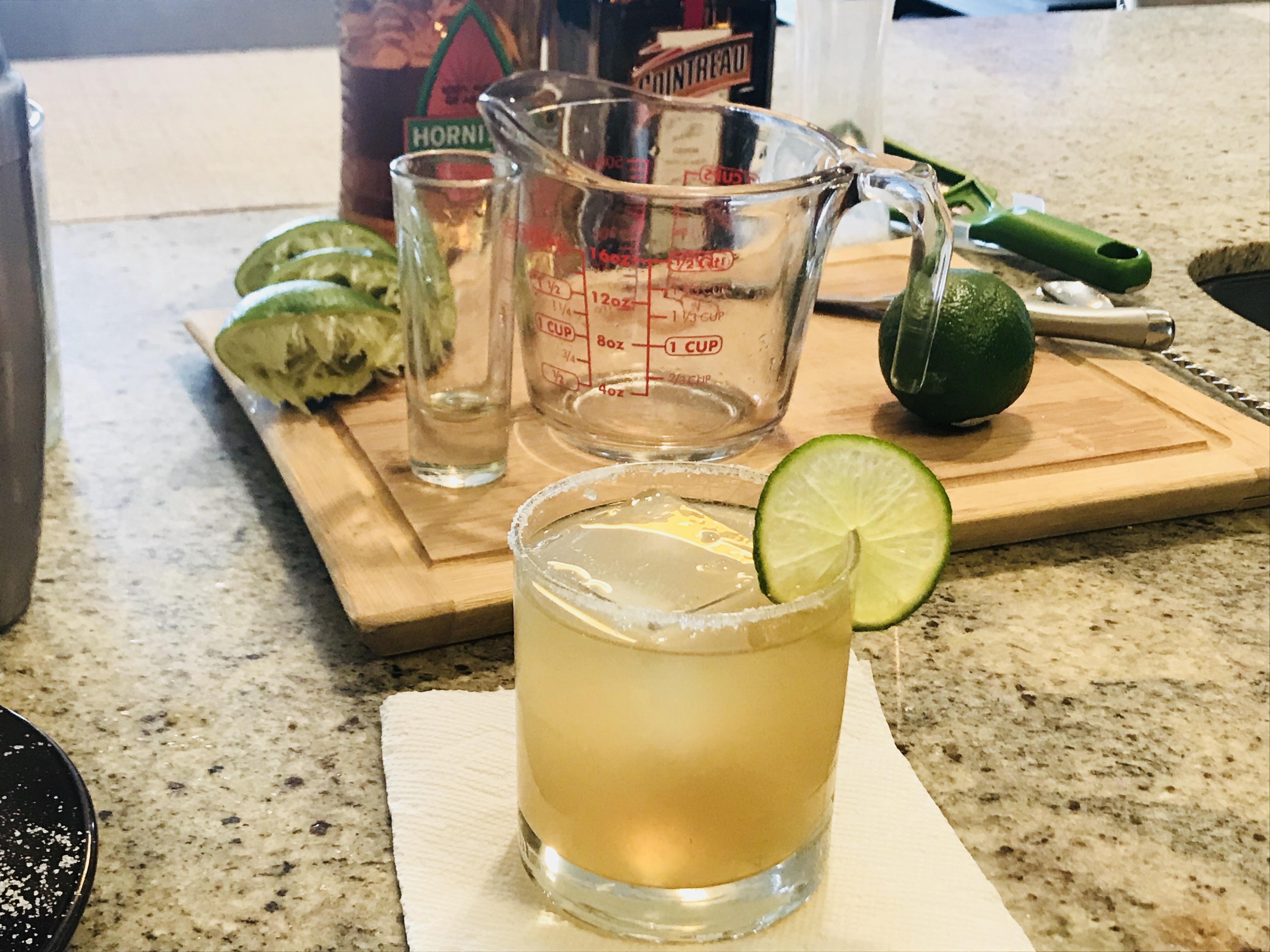 simple, fresh lime juice, Cointreau margarita 😋 r/cocktails