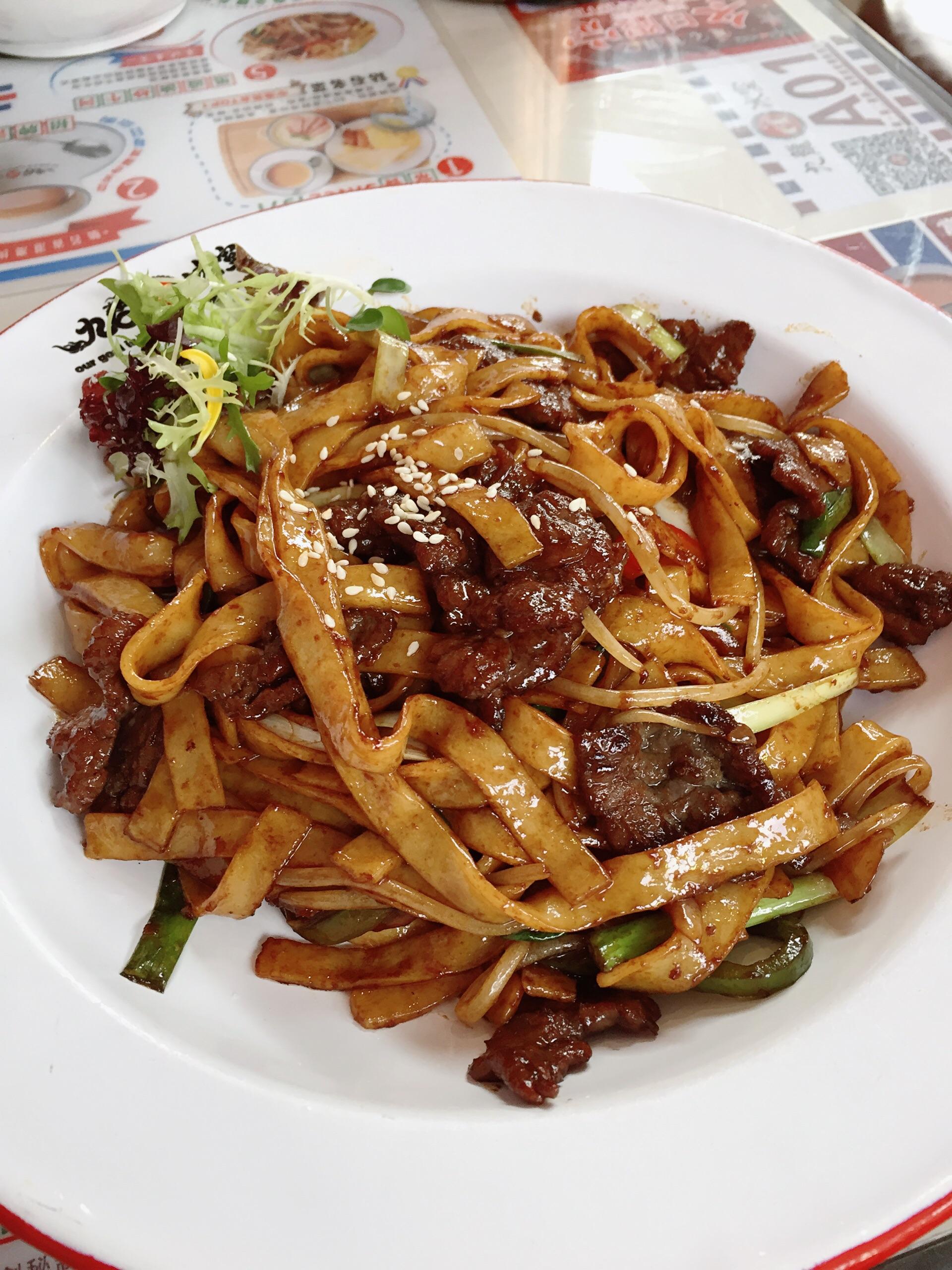 [I ate] Hong Kong style stir fried noodle r/food