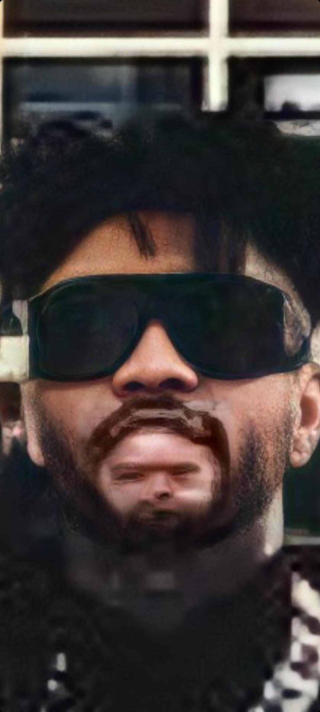 scarlxrd and his evil alter ego chilling where his mouth should be 🤠