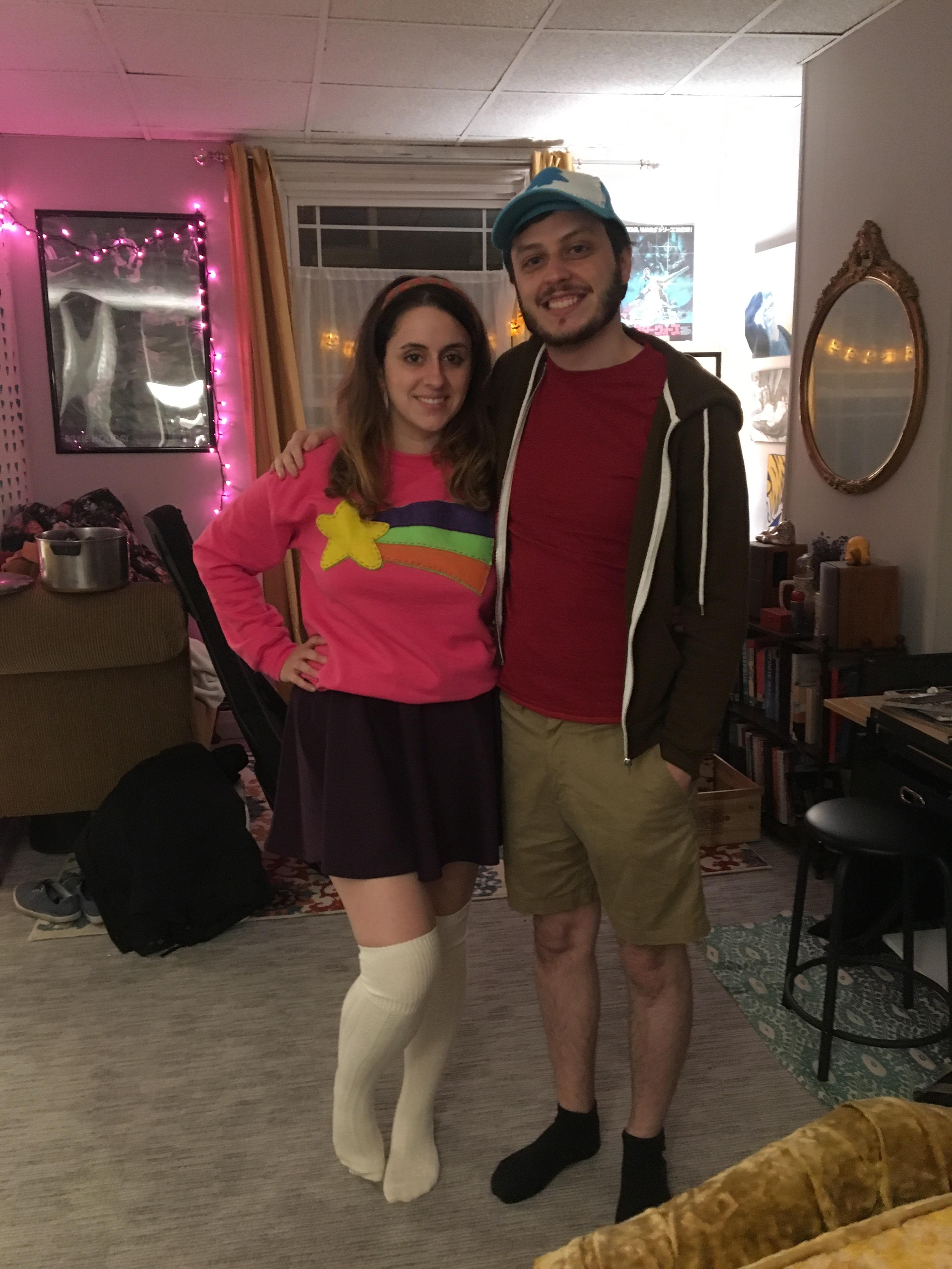 My boyfriend and I's Halloween costumes ) r/gravityfalls