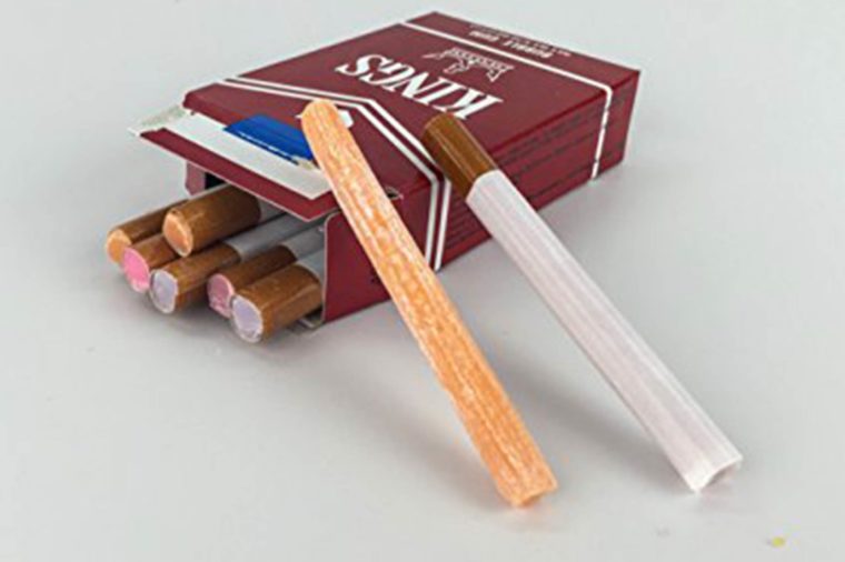 These didnt taste good but... cigarette gum!! r/nostalgia