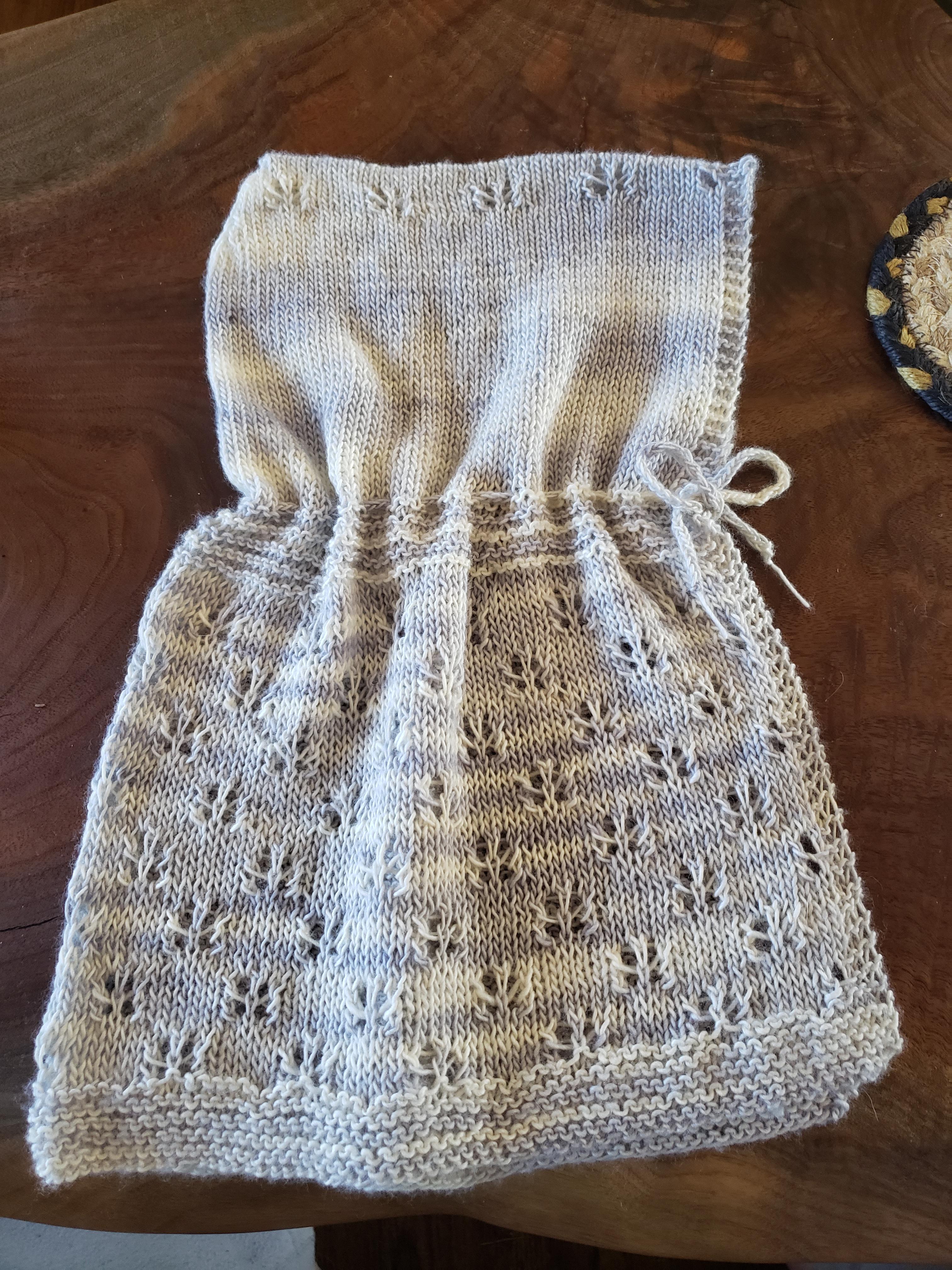 A small cape for my toddler, blocked and ready for wear! r/knitting