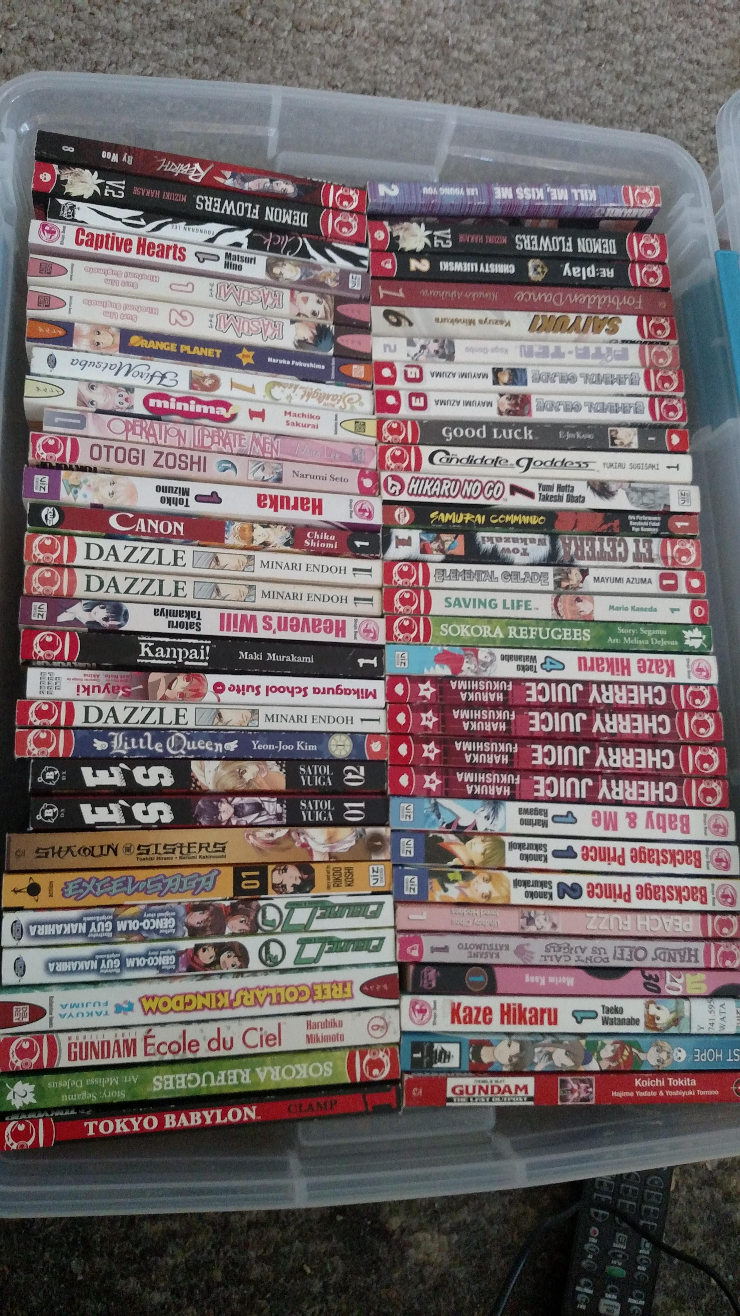 Manga for sell 6 dollar + shipped will ship bulk located in central fl