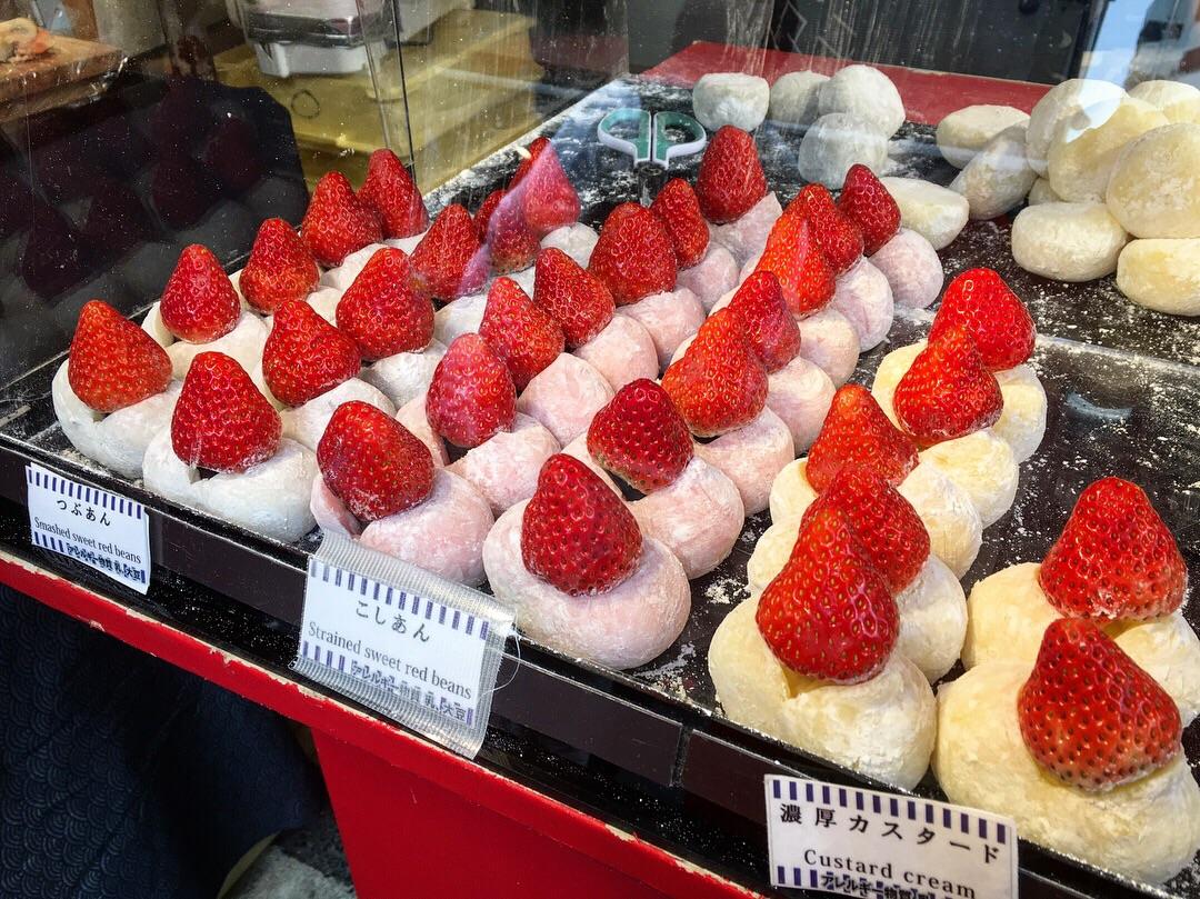 Mochi with Fresh Strawberries in Tokyo r/FoodPorn