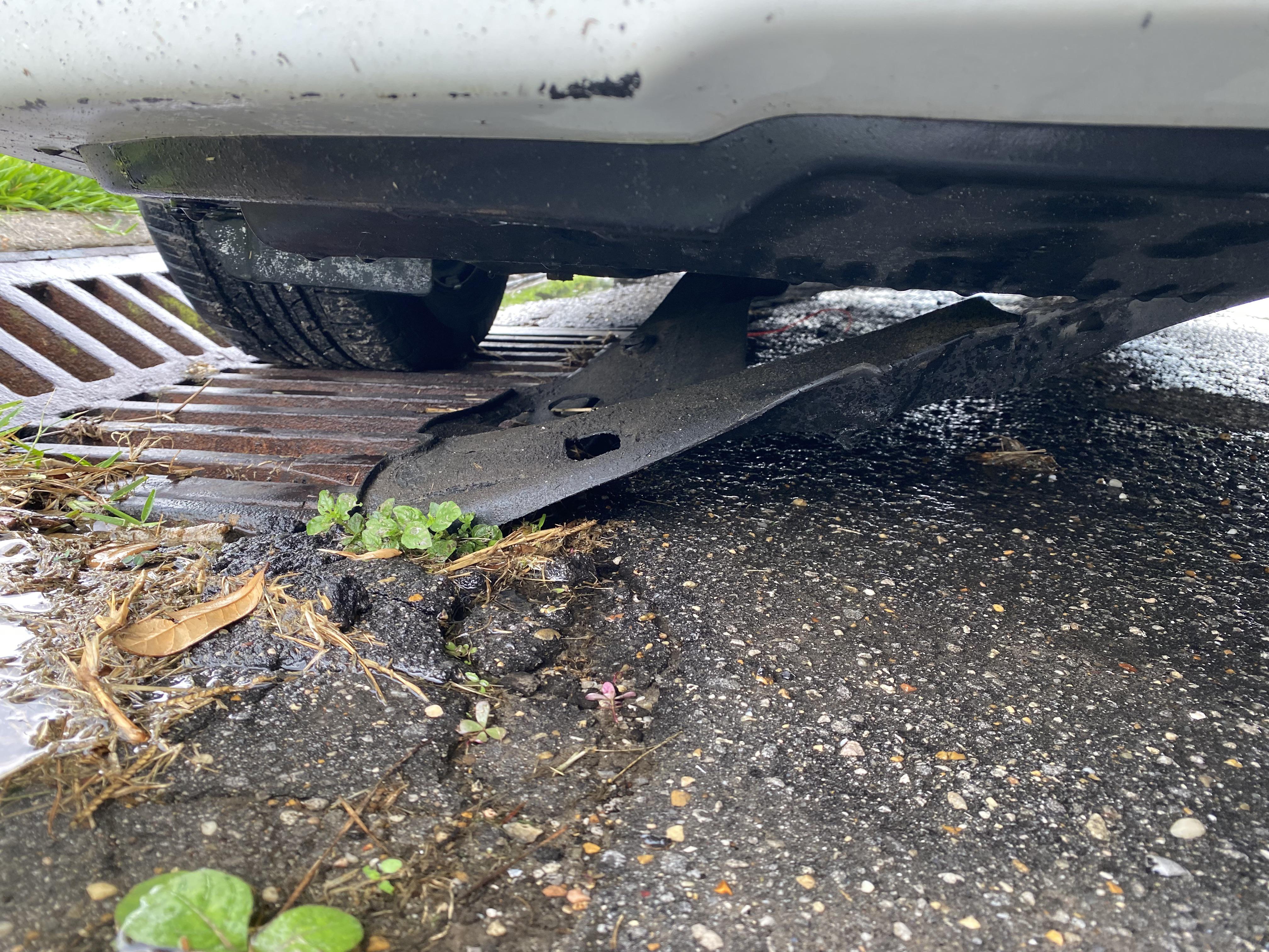 Parts ID. What is the name of this skid plate for a 2007 Hyundai Sonata