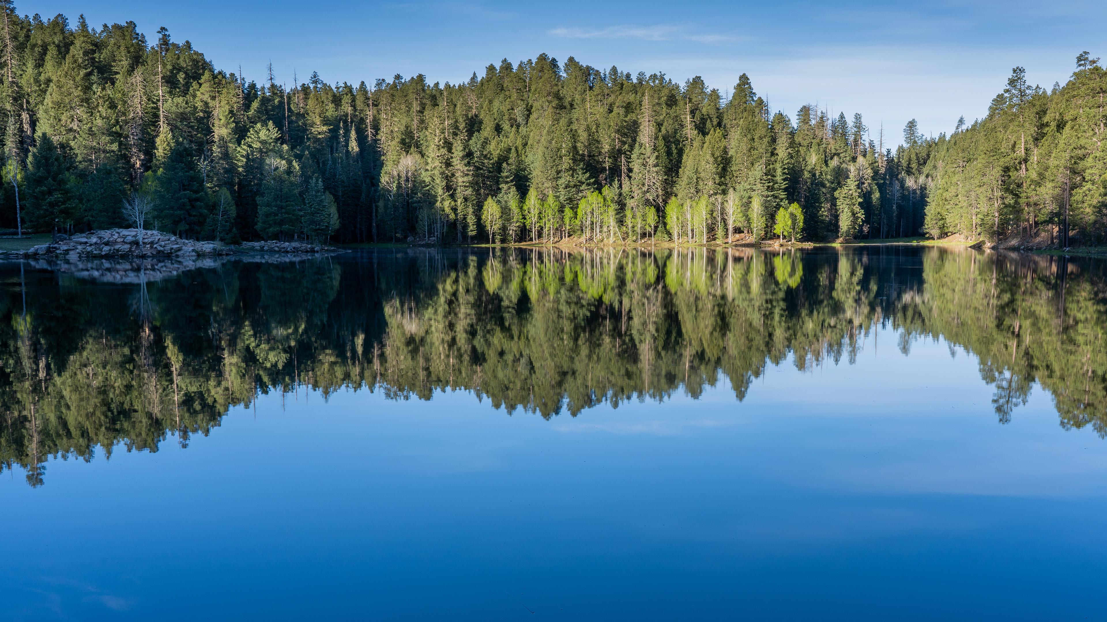 Bear Canyon Lake, Arizona, US (3840x2160) [OC] r/EarthPorn