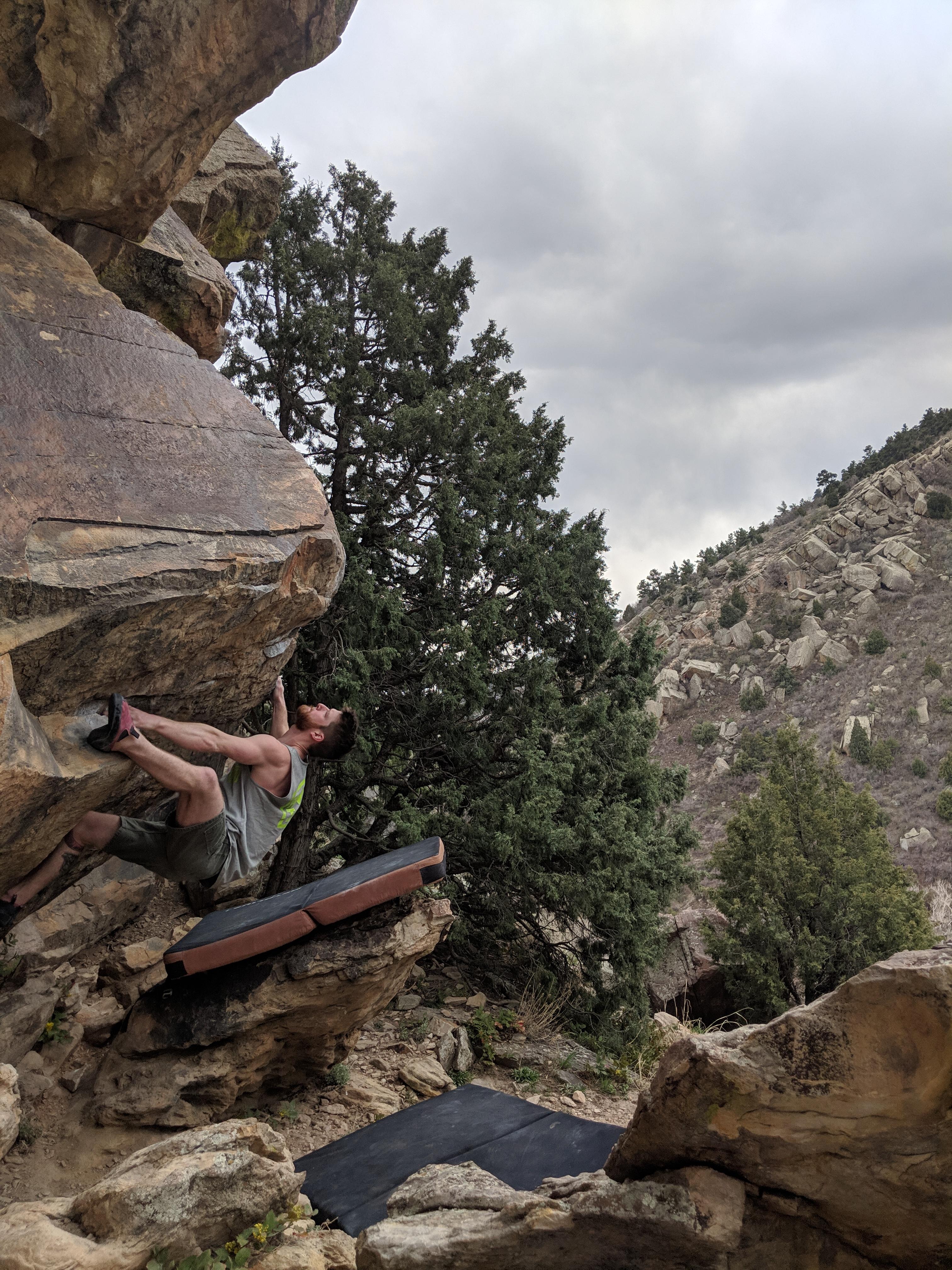 Bouldering in Morrison, CO. r/climbing
