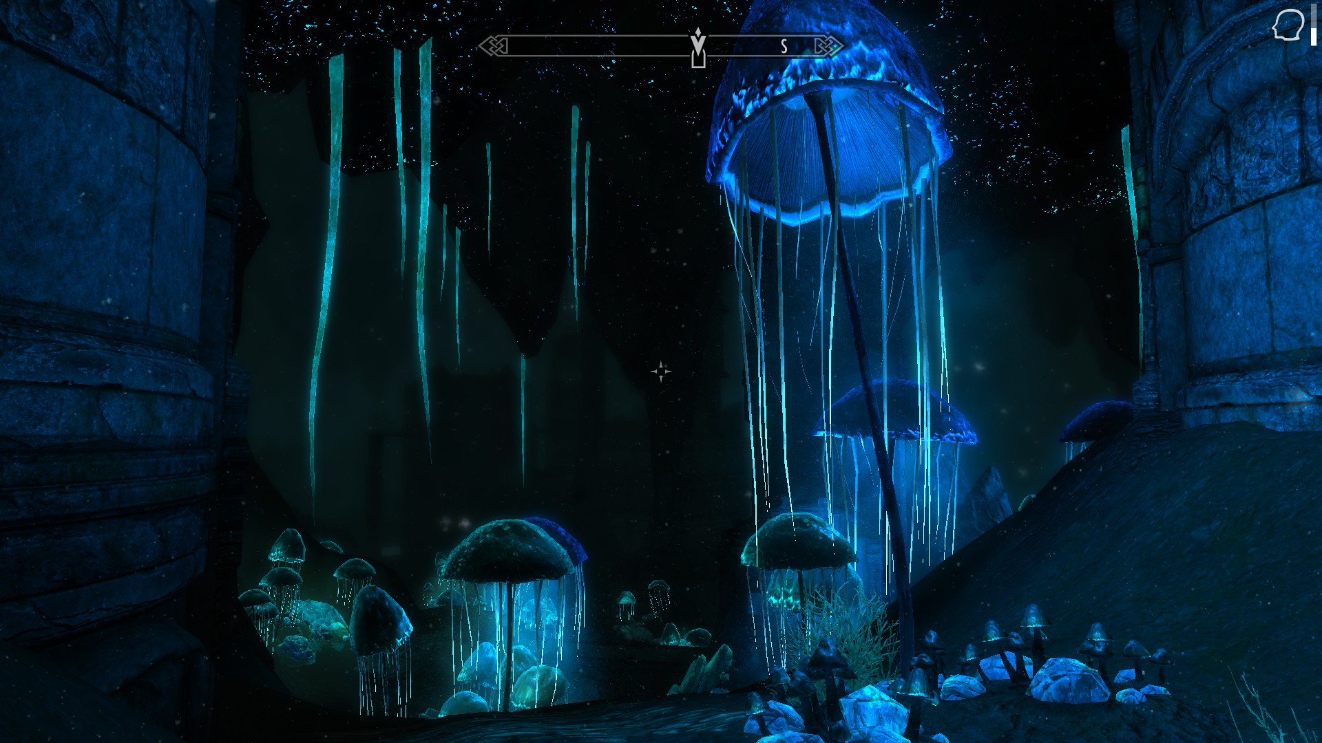 I guess everyone knows this feeling when you're looting some dwemer