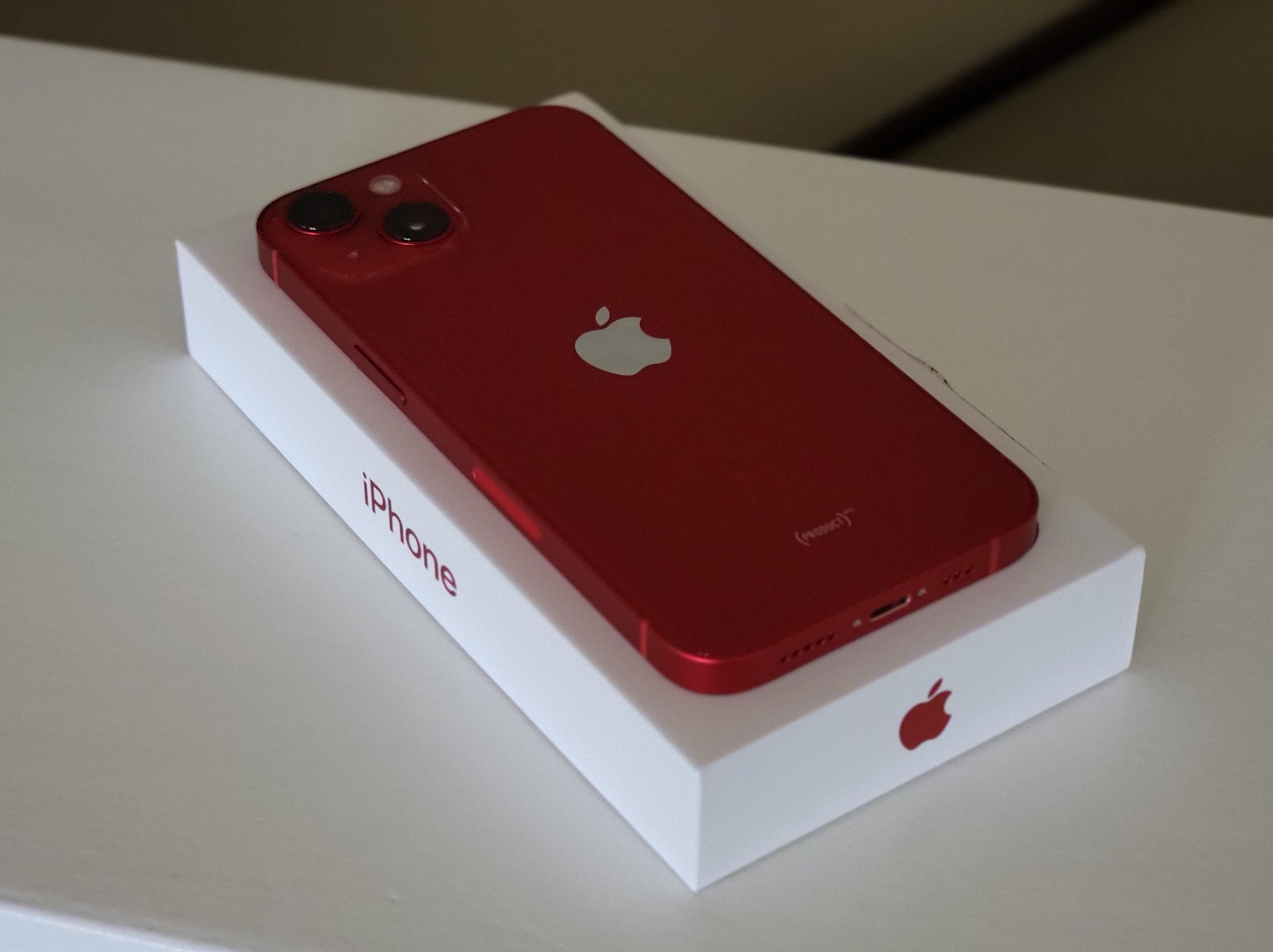 iPhone 13 (Product)Red arrived! r/iPhone13