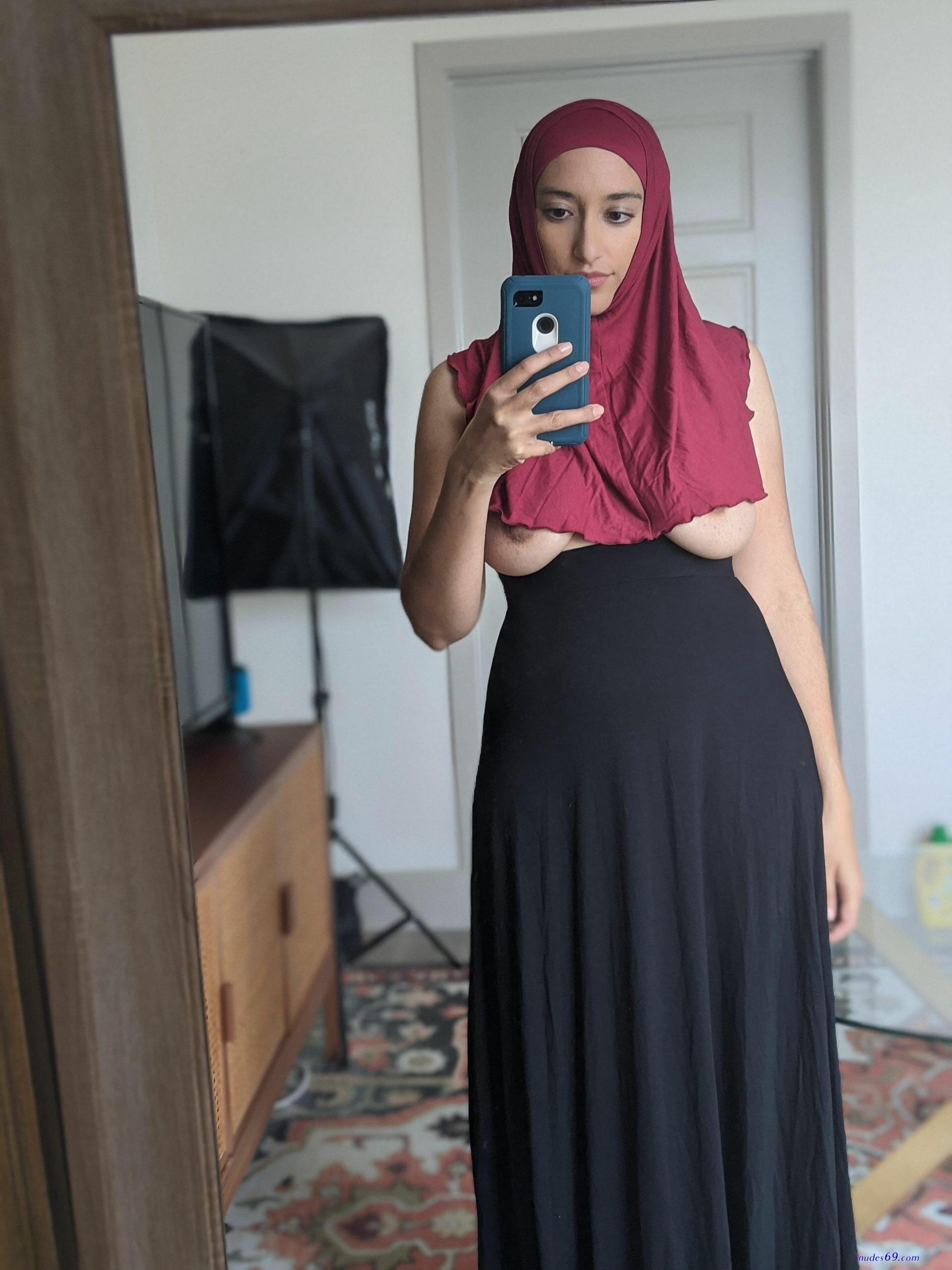 😍😍 : HijabiXXX