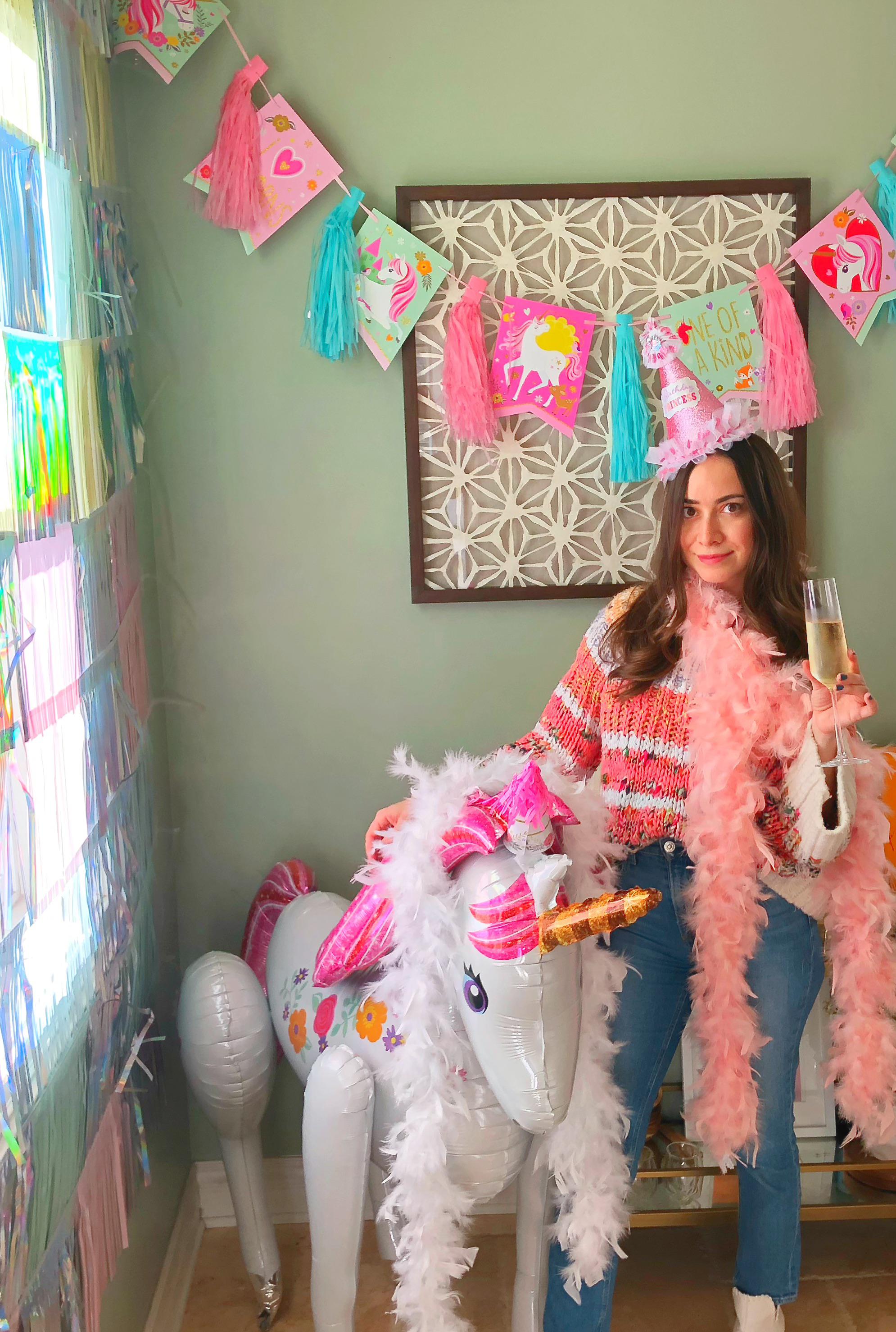 My boyfriend threw me a super soft birthday celly r/Letterkenny