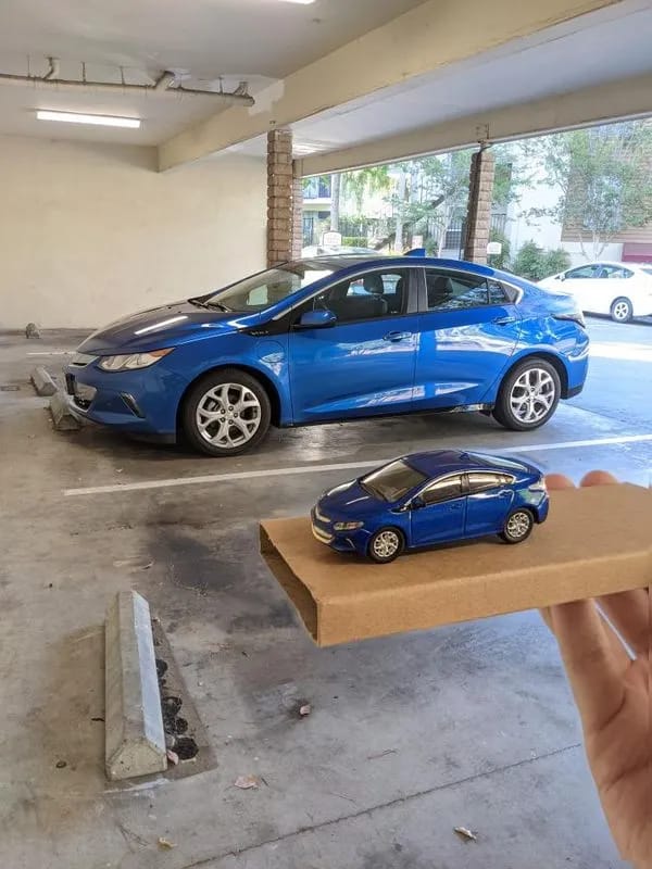 here's my toy car, here's my real car. r/regularcarreviews