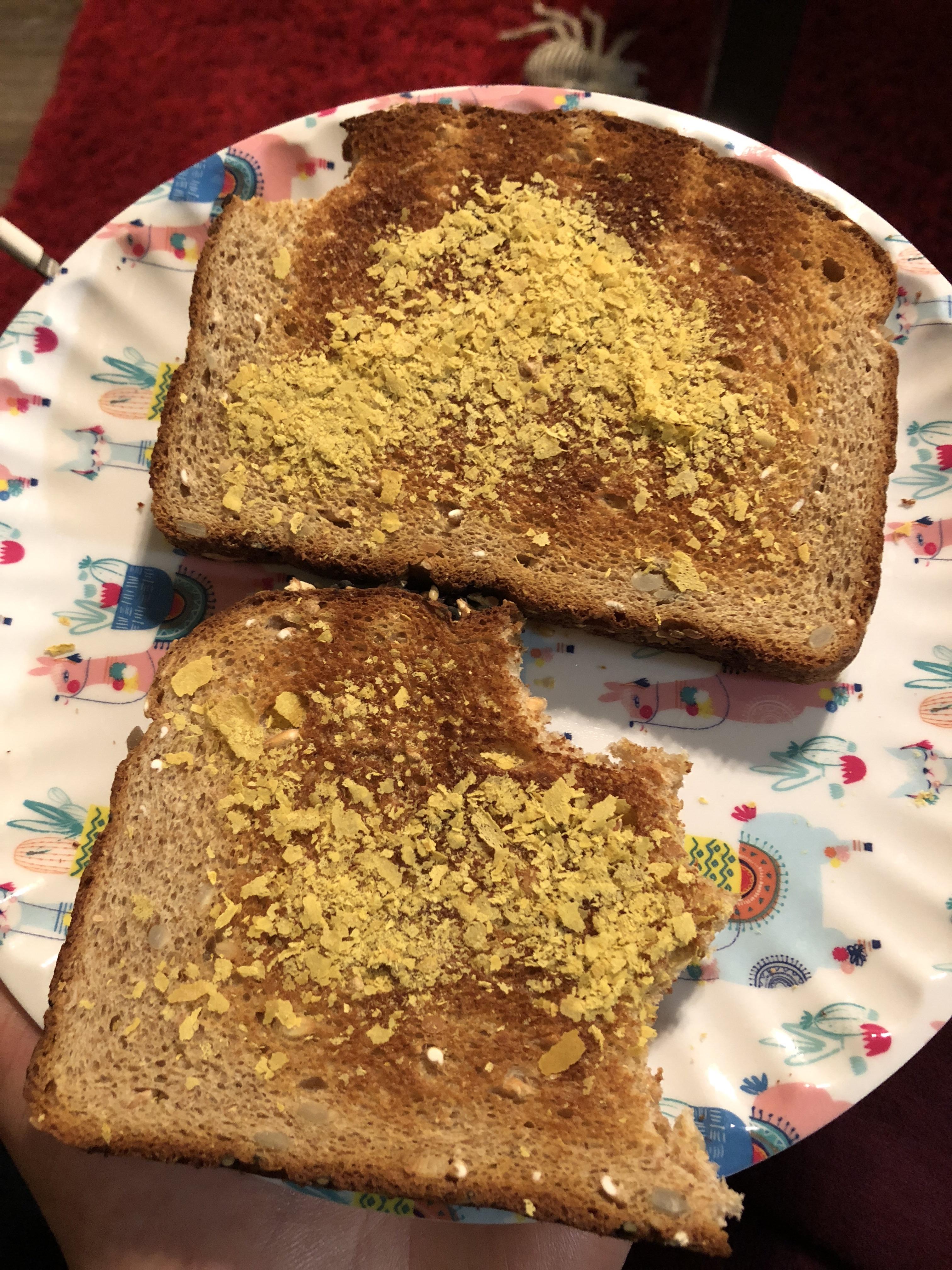 Dinner Toast with nooch r/ShittyVeganFoodPorn